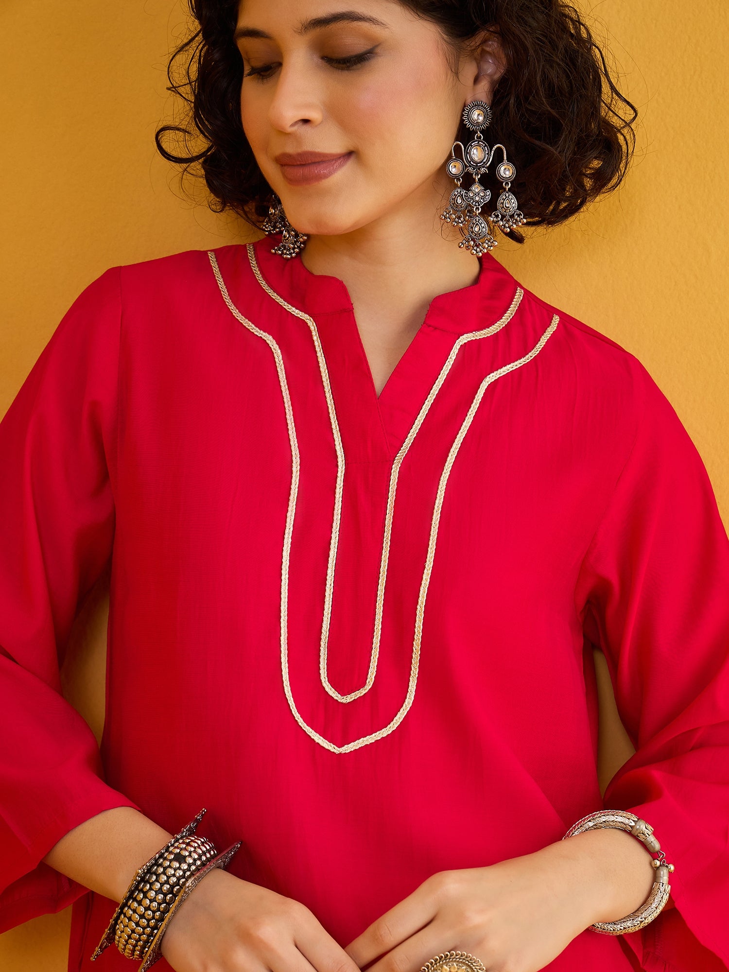 Gulabi Noor Kurta Pant Set (To be dispatched in 7 -10 days)