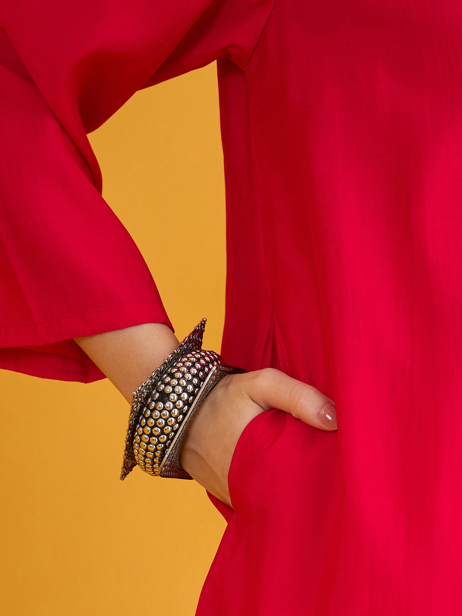 Gulabi Noor Kurta Pant Set (To be dispatched in 7 -10 days)