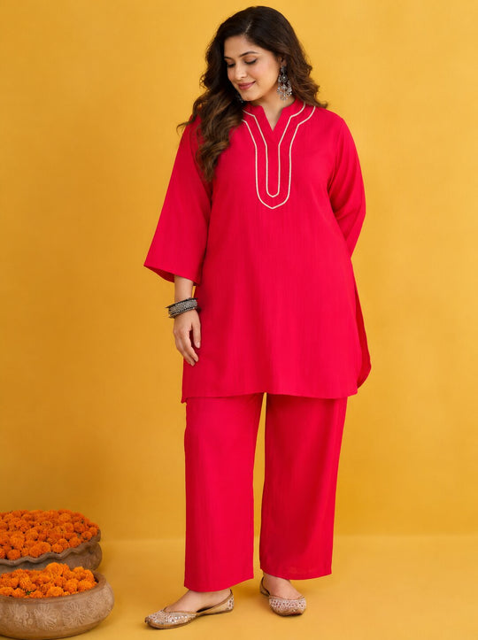 Gulabi Noor Kurta Pant Set