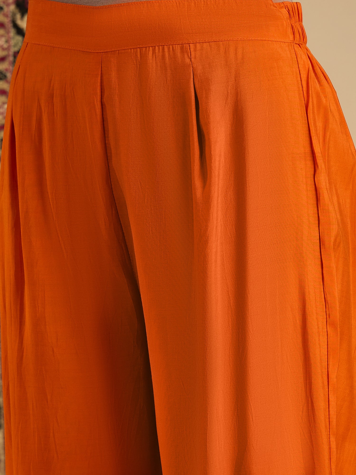Kesariya Gul Kurta Pant Set (To be dispatched in 7 -10 days)