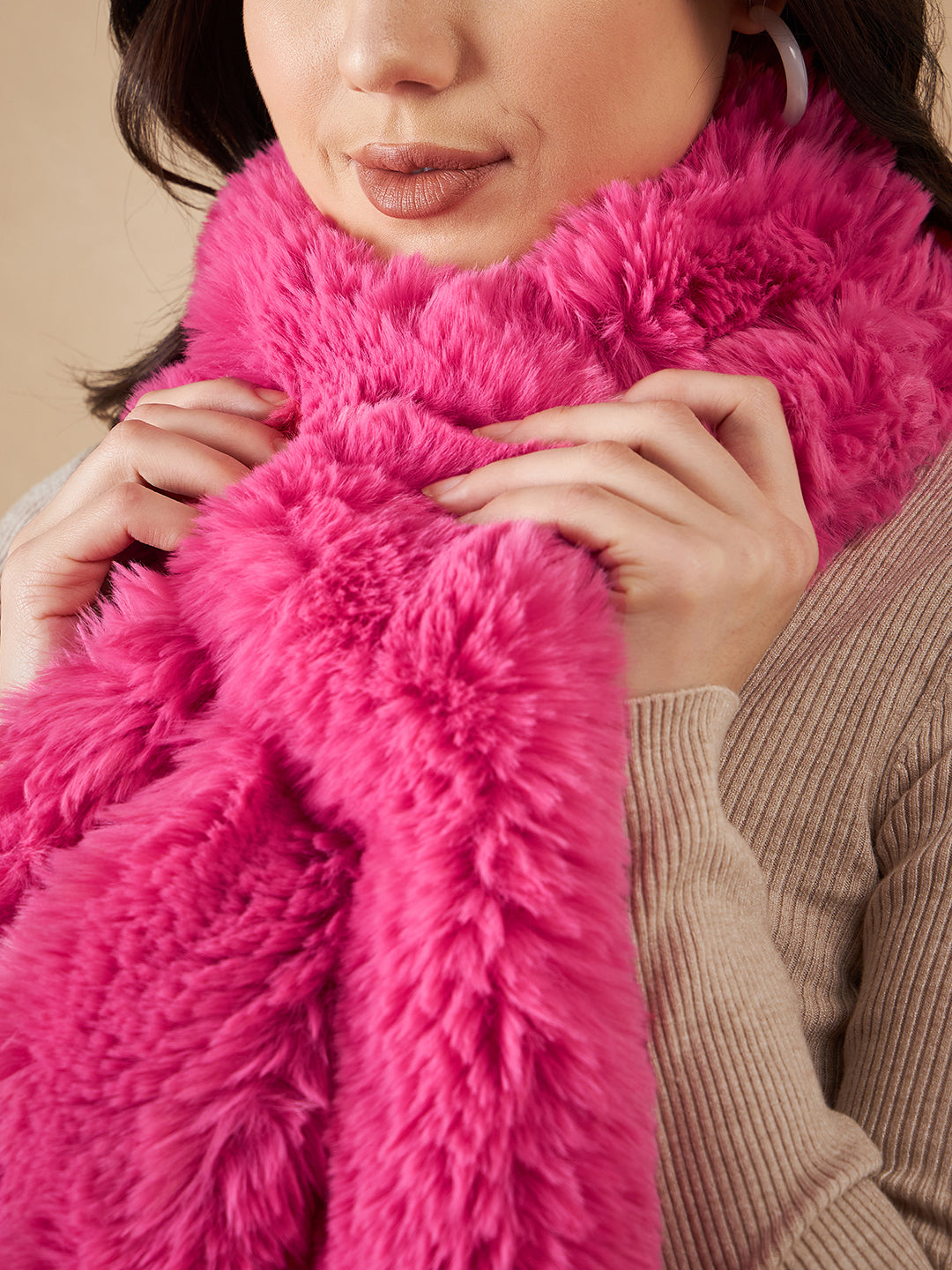 Light Pink Faux Fur Neck Warmer