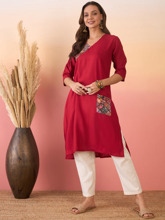 Maroon Multi Abstract Patch Pocket V Neck Kurta