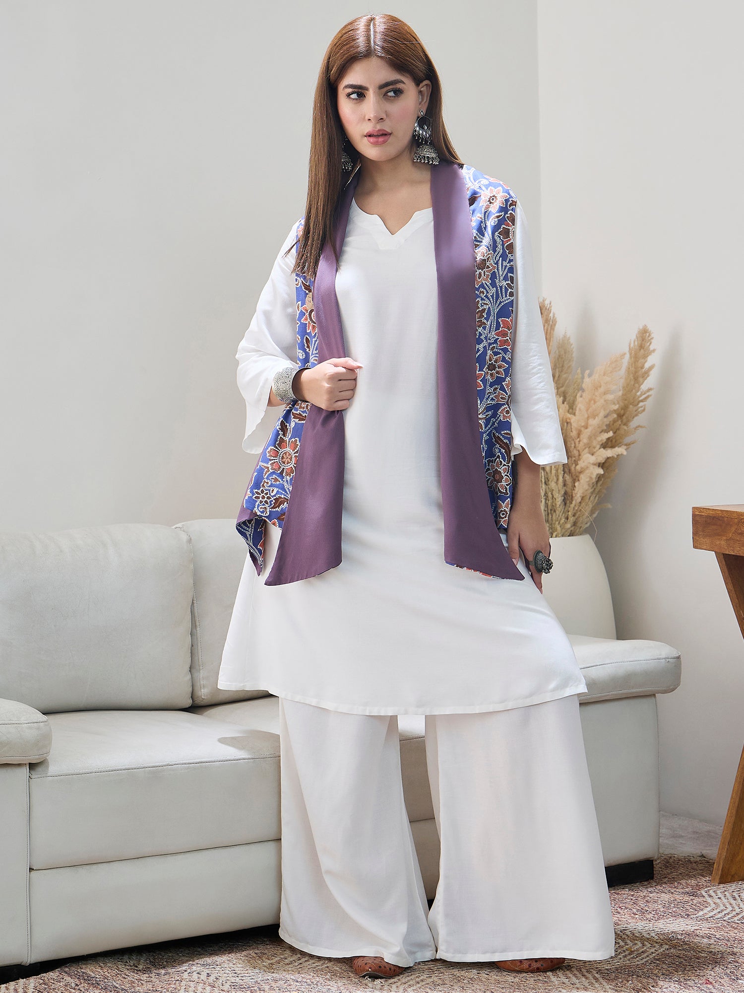 Indigo Jaal mauve Reversible Shrug