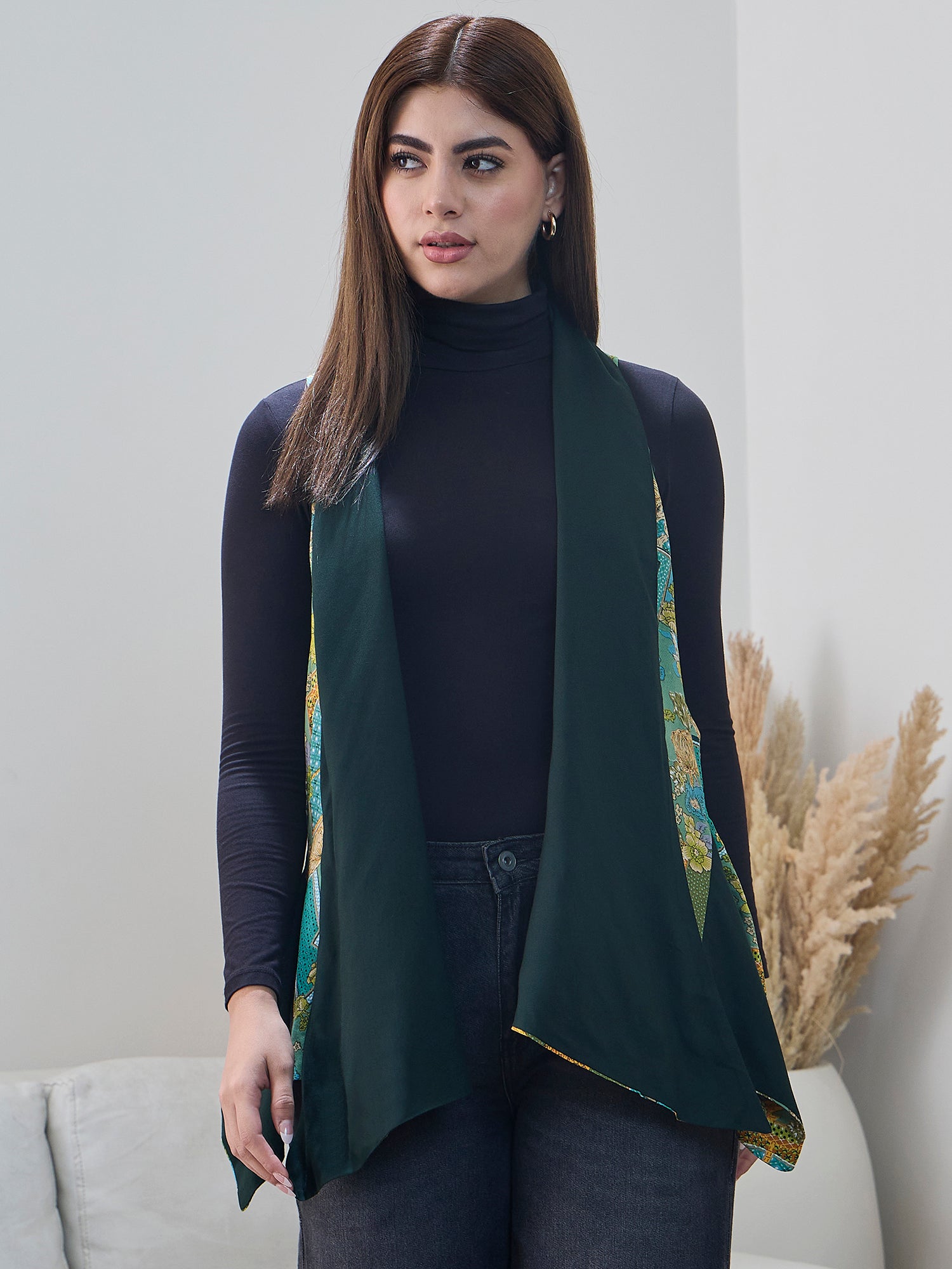 Green Window Green Reversible Shrug