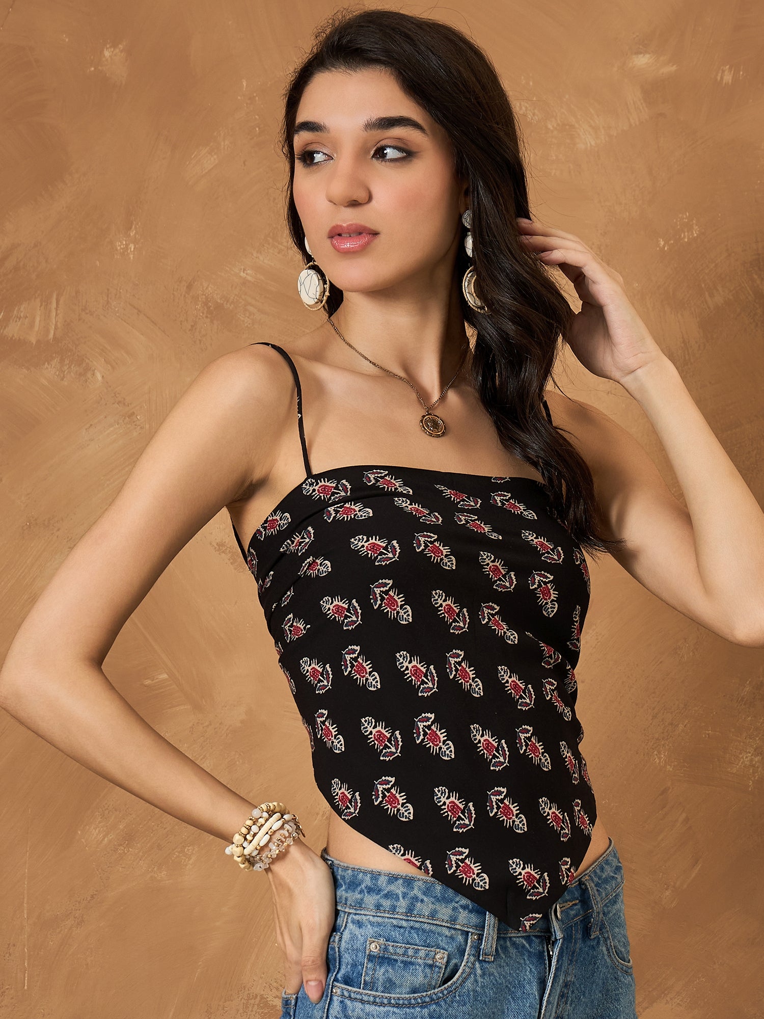 Black Booti Rapid Scarf Top