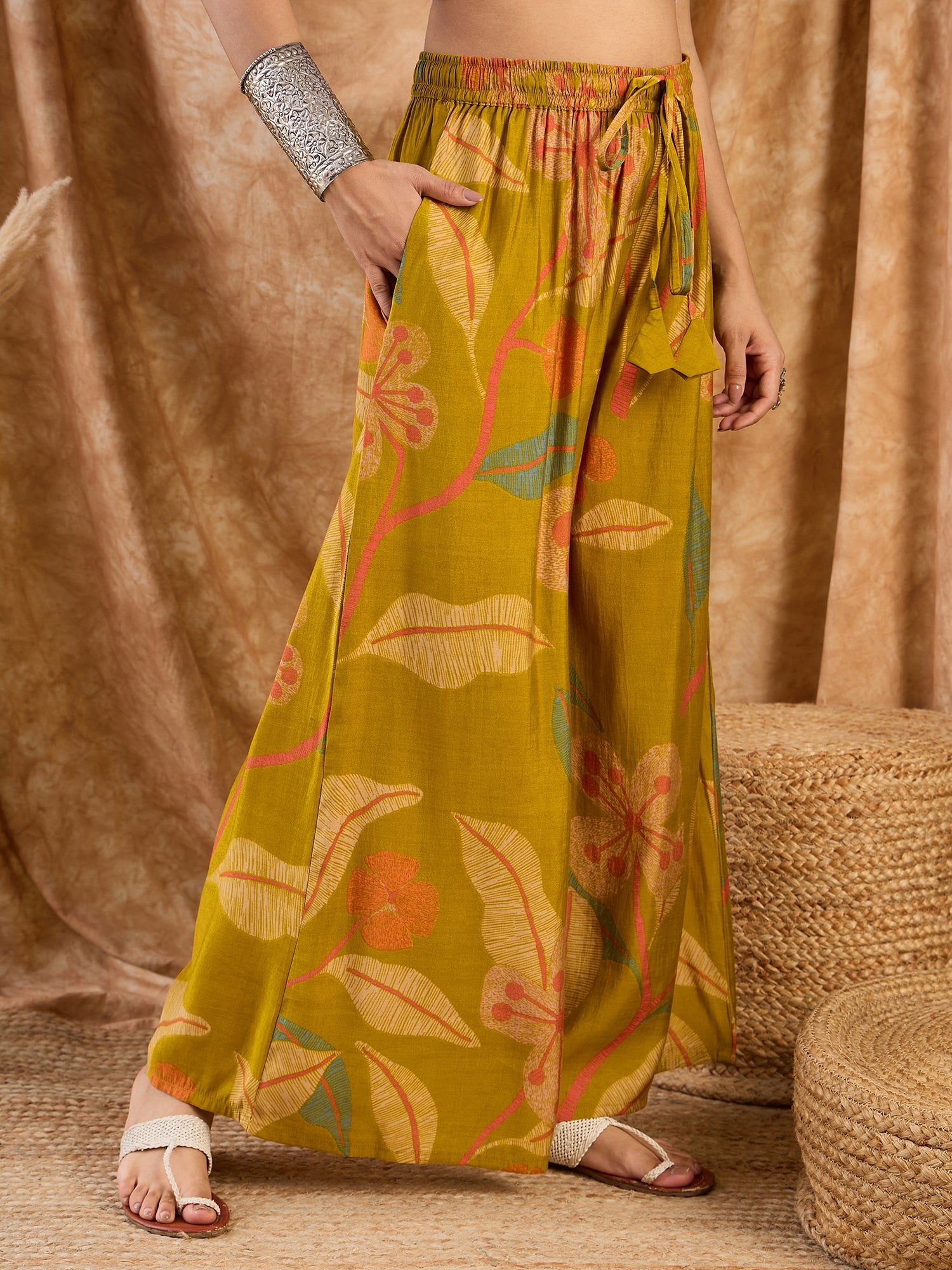 Lemon Yellow Leaf Fr Palazzo