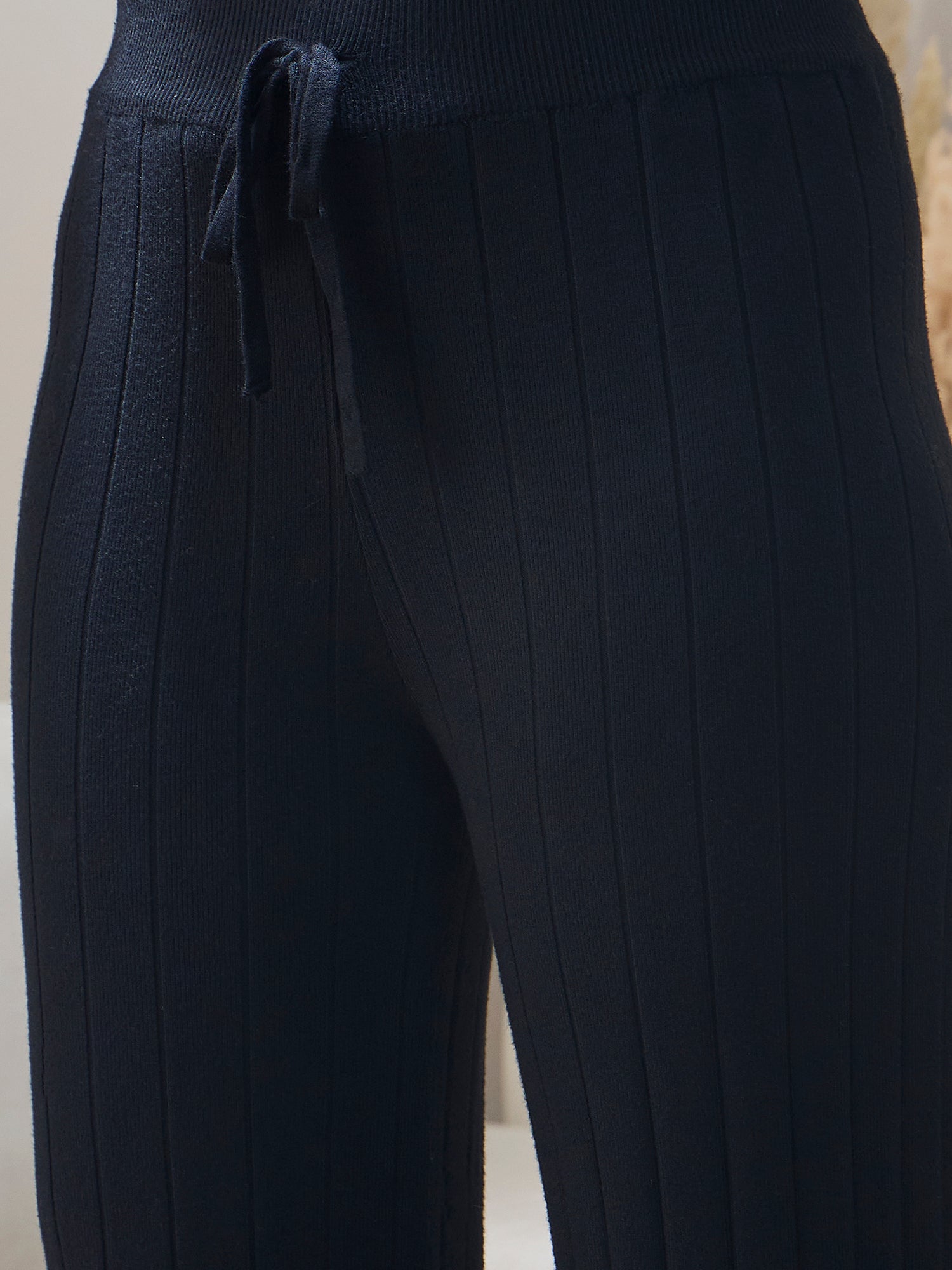 Black Winter Straight Pant