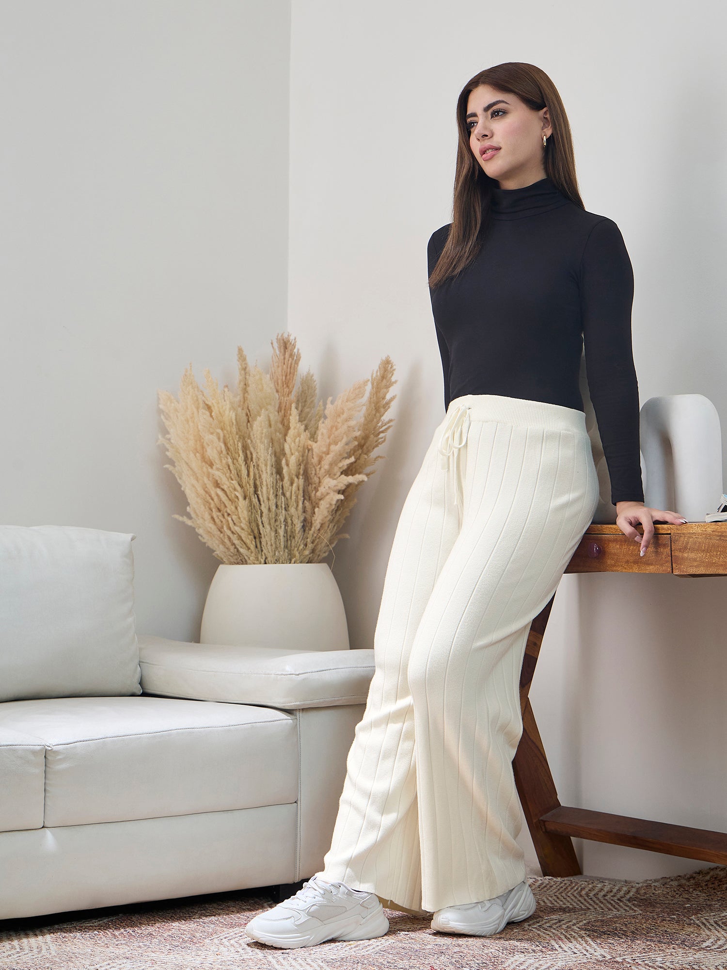 Cream Winter Straight Pant
