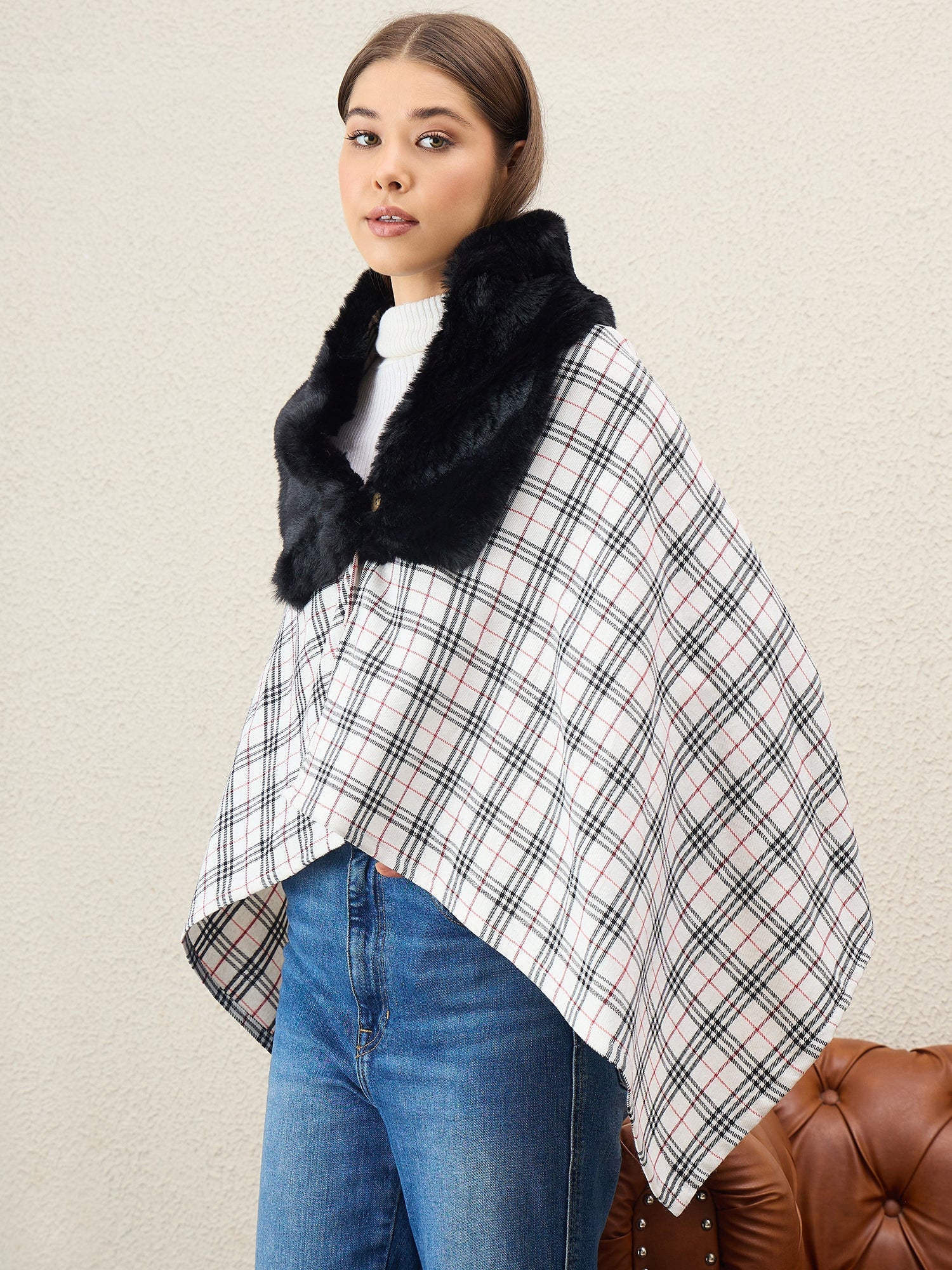 White Black Plaids Black Fur Poncho