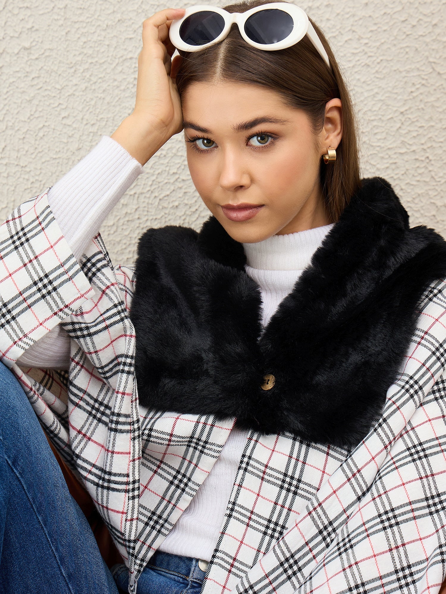 White Black Plaids Black Fur Poncho