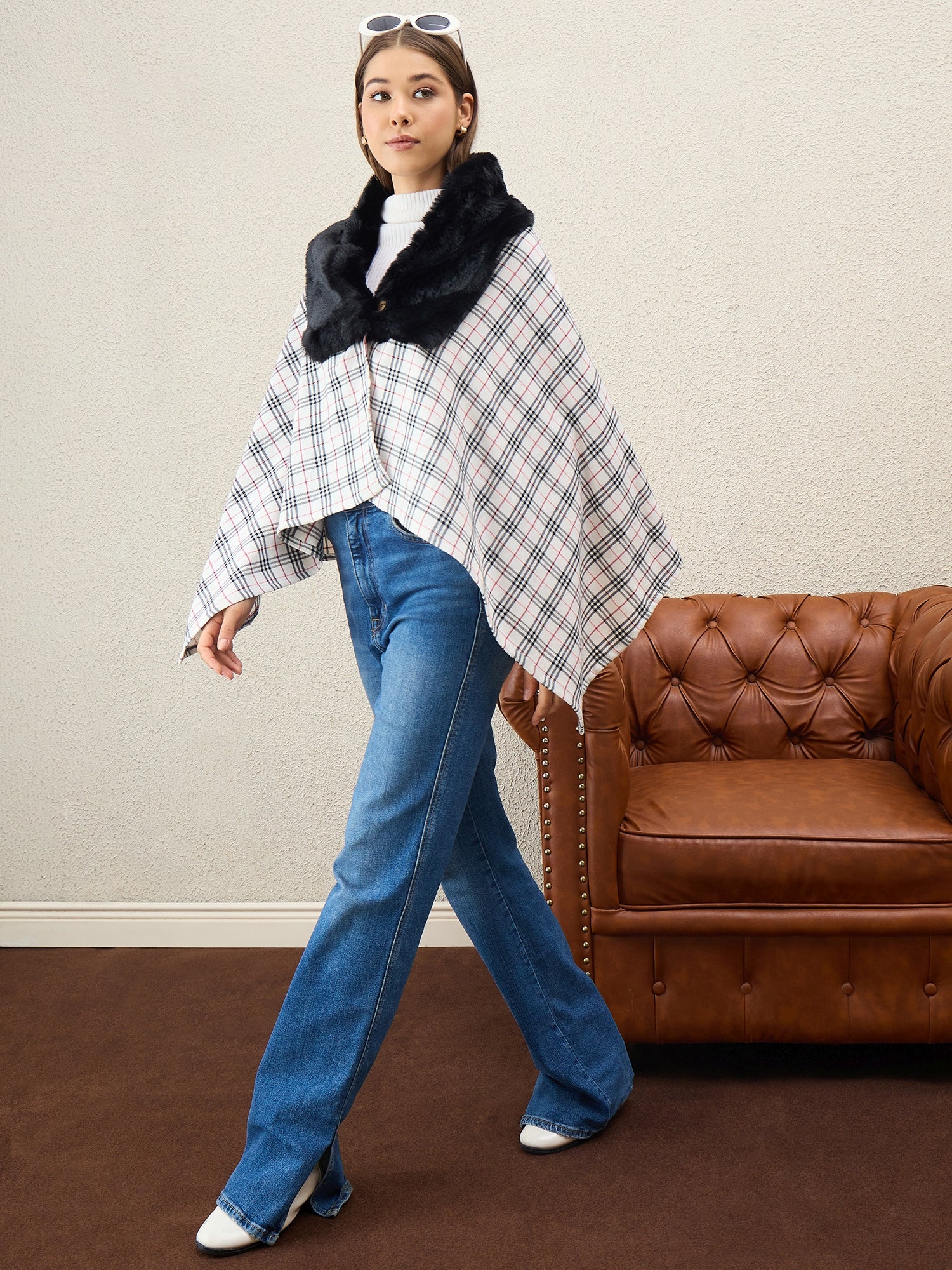 White Black Plaids Black Fur Poncho