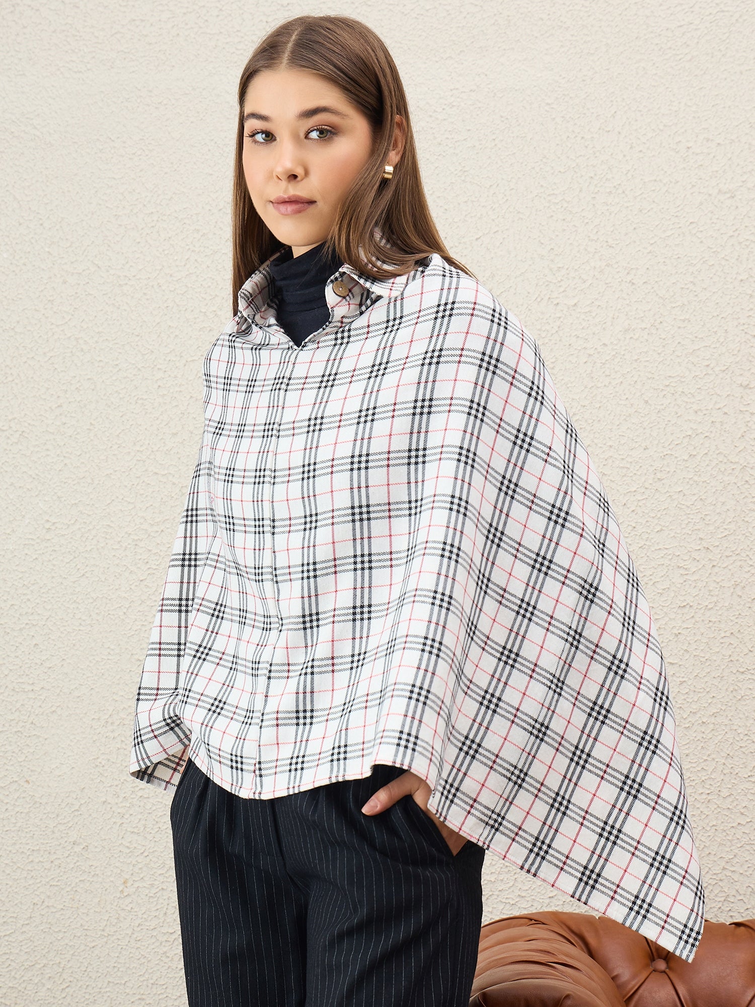 White Black Plaids Collar Poncho