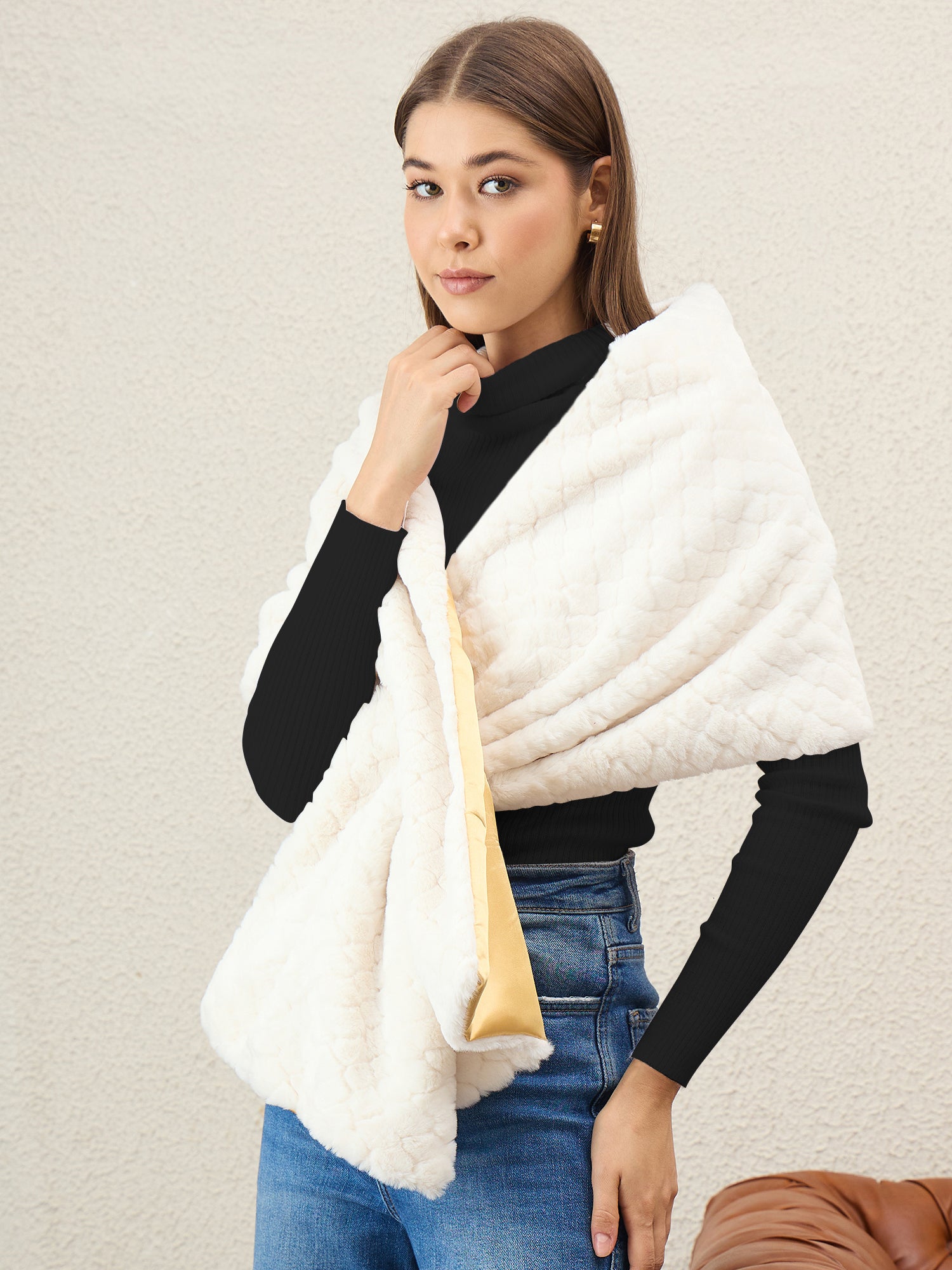 White Texture Fur Cape