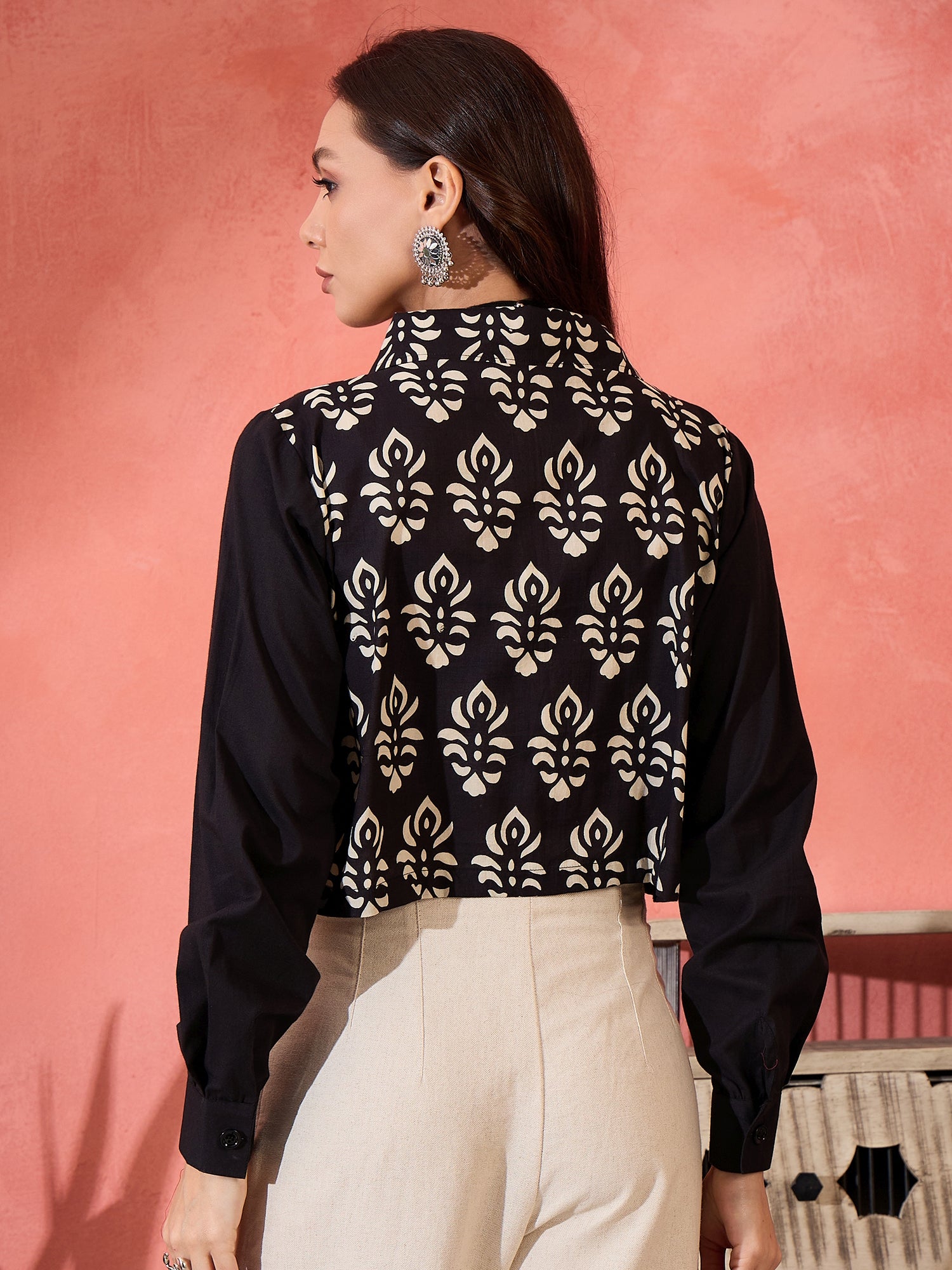 Black White Block Print Pocket Jacket