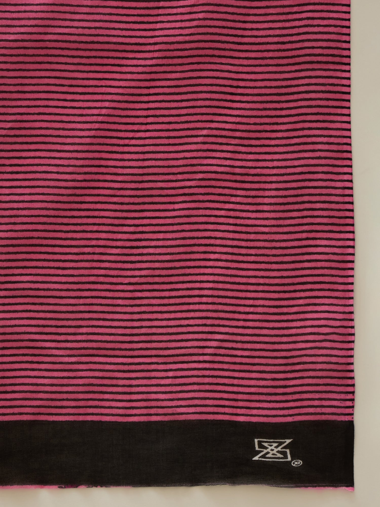 Pink Paisley Motif Saree
