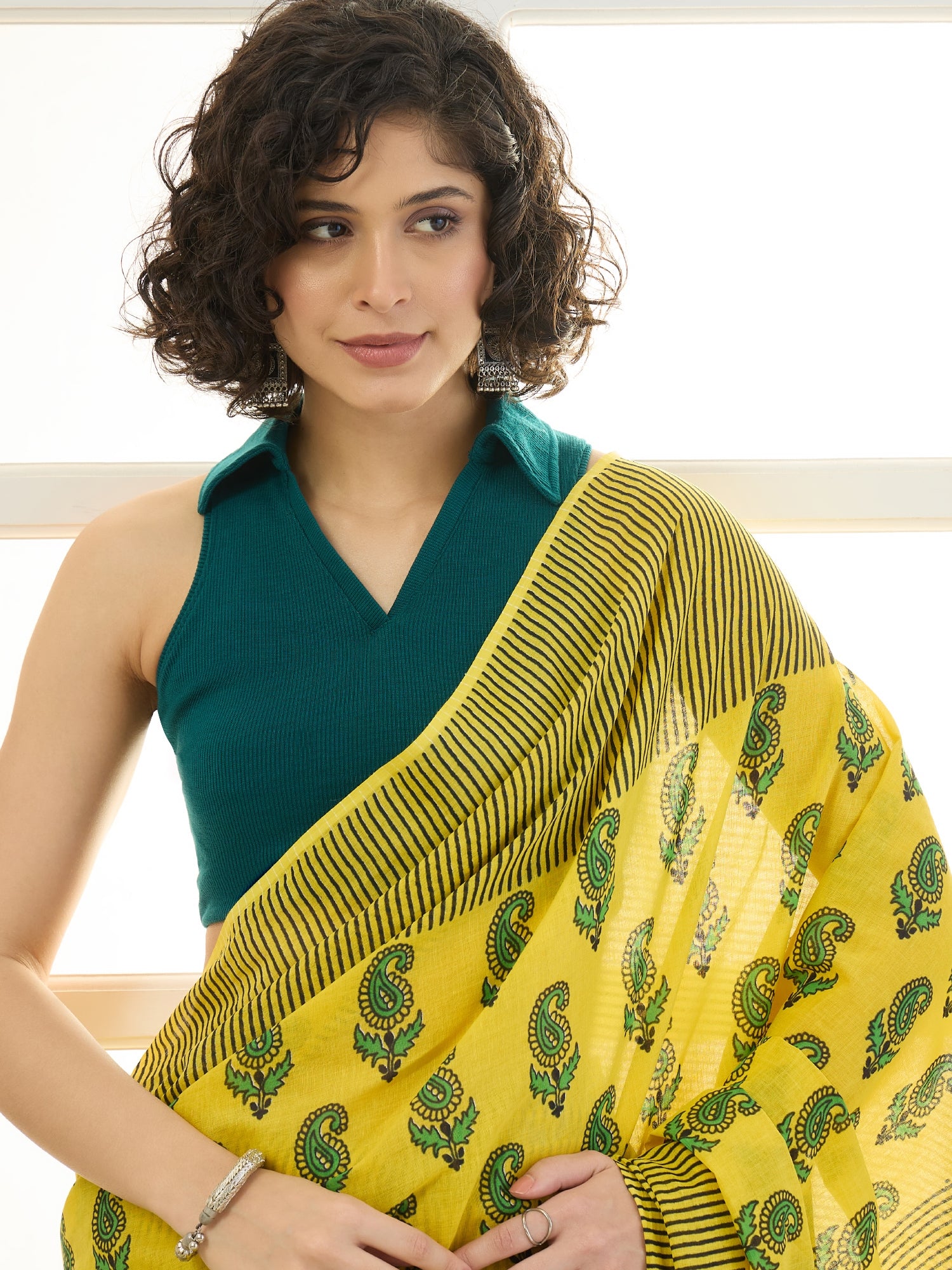 Yellow Paisley Motif Saree