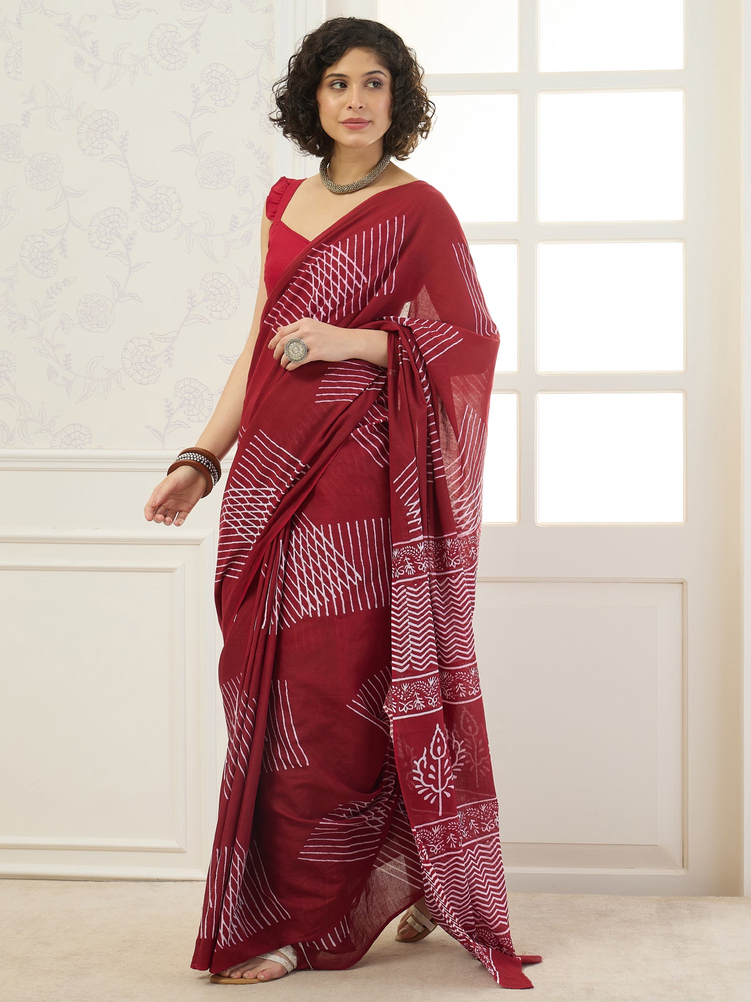 Maroon Geometric Print Saree