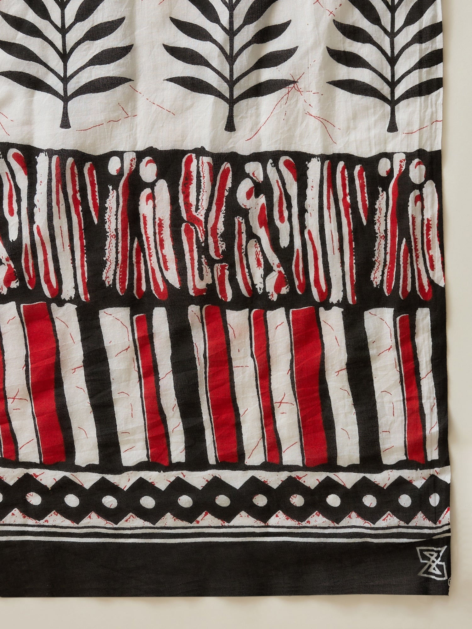 Black Musical Instruments Saree