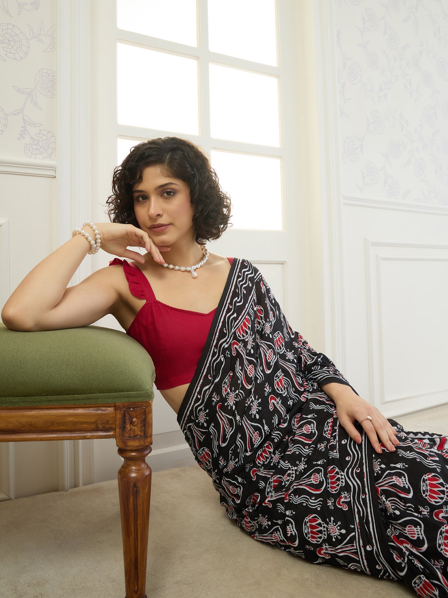 Black Musical Instruments Saree