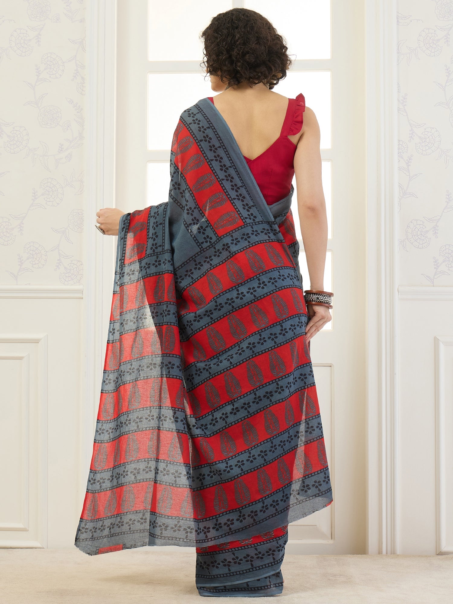 Silver Grey Classic Border Saree