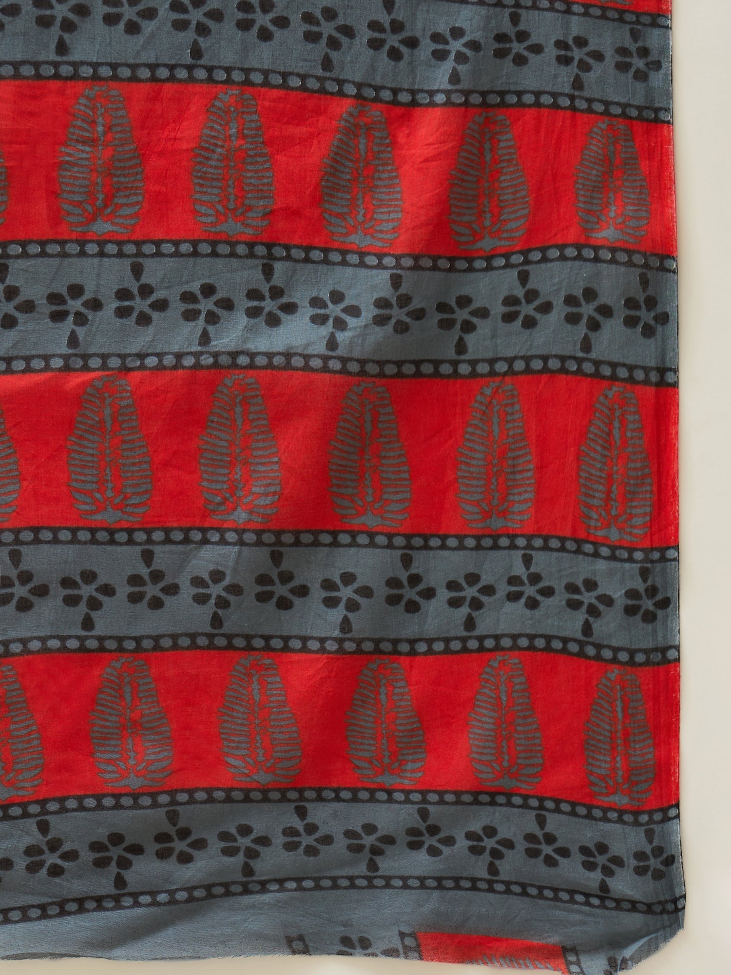 Silver Grey Classic Border Saree
