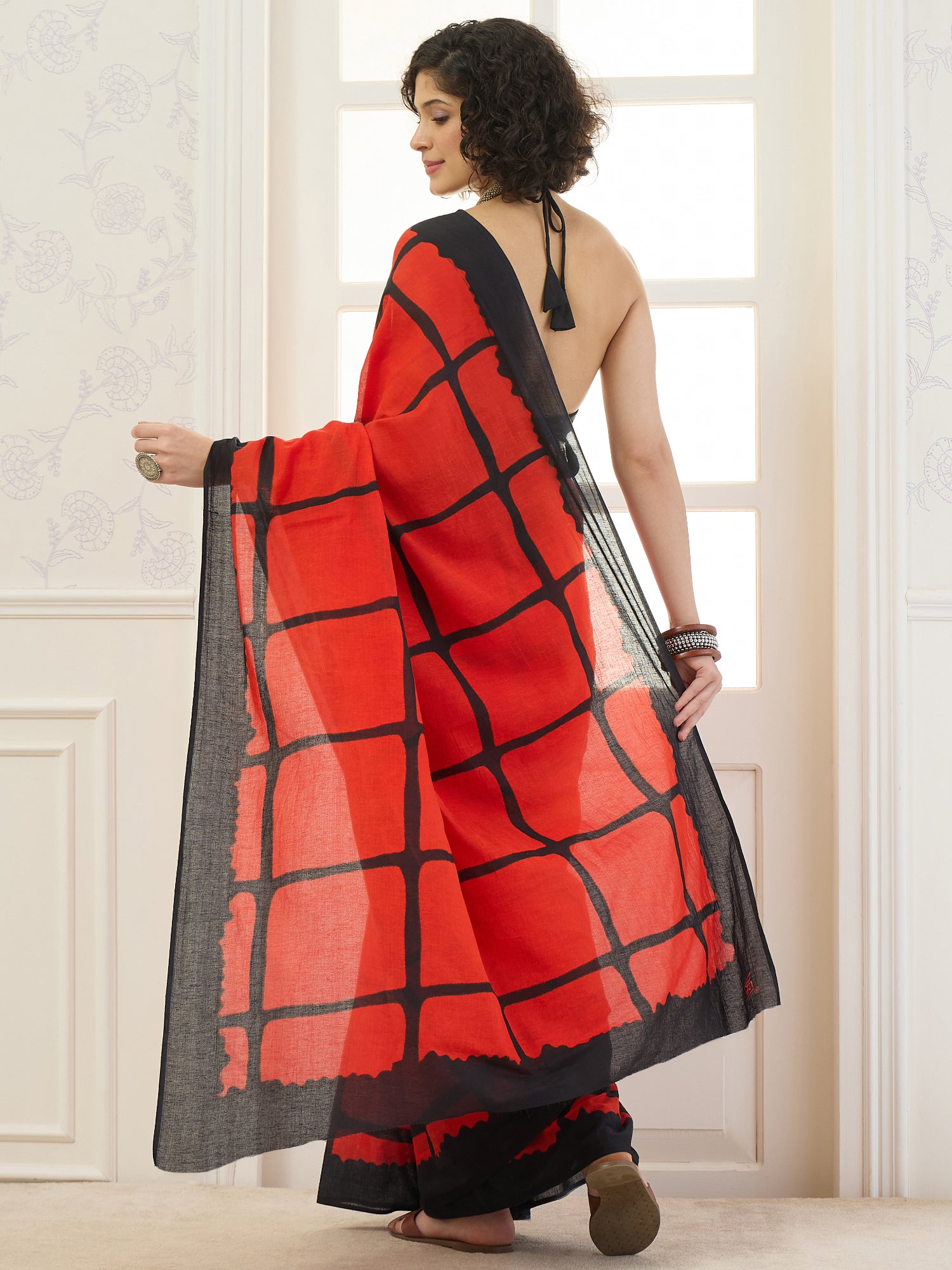 Red Black Large Check Saree