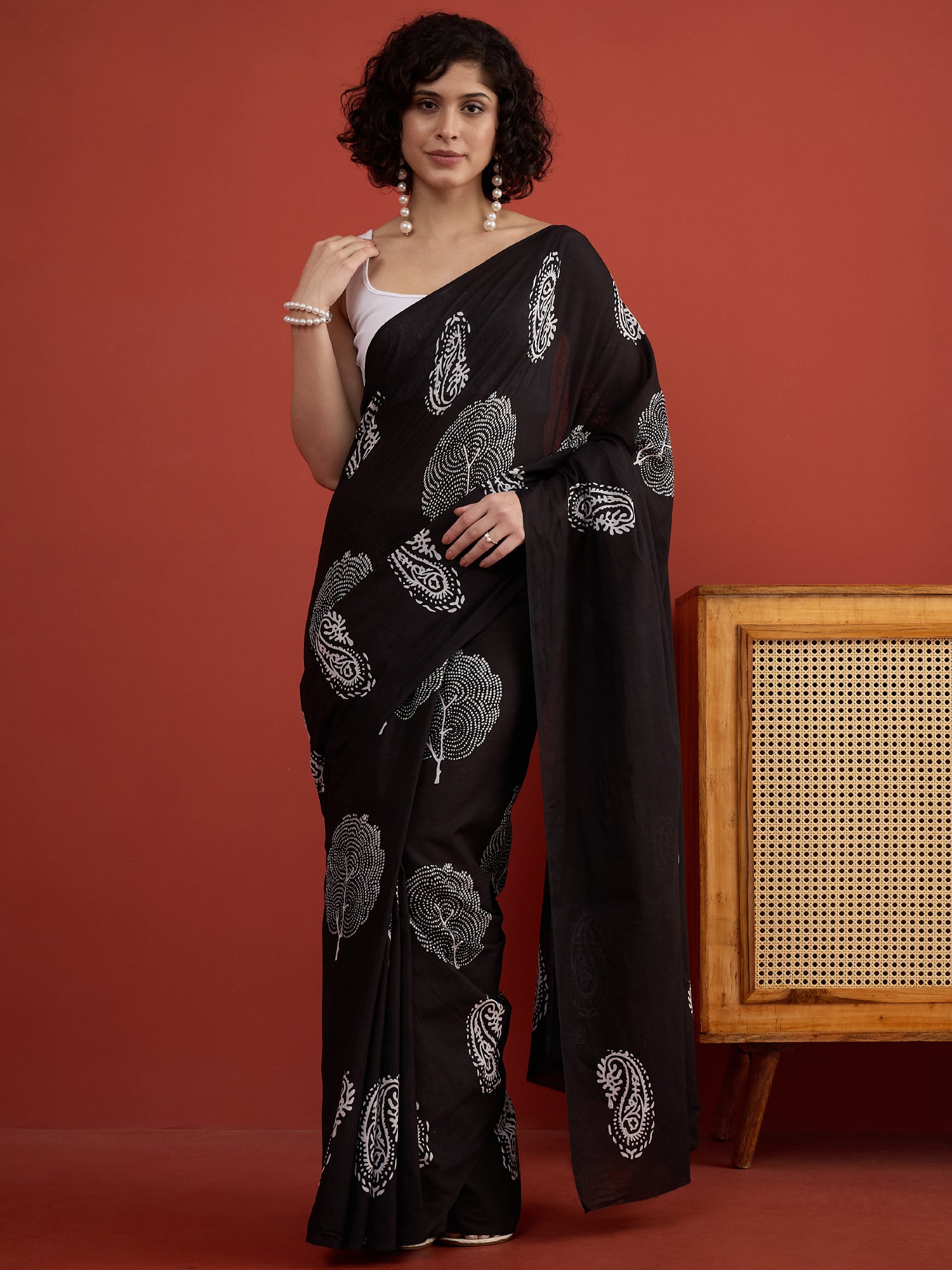 Black Base White Print Saree