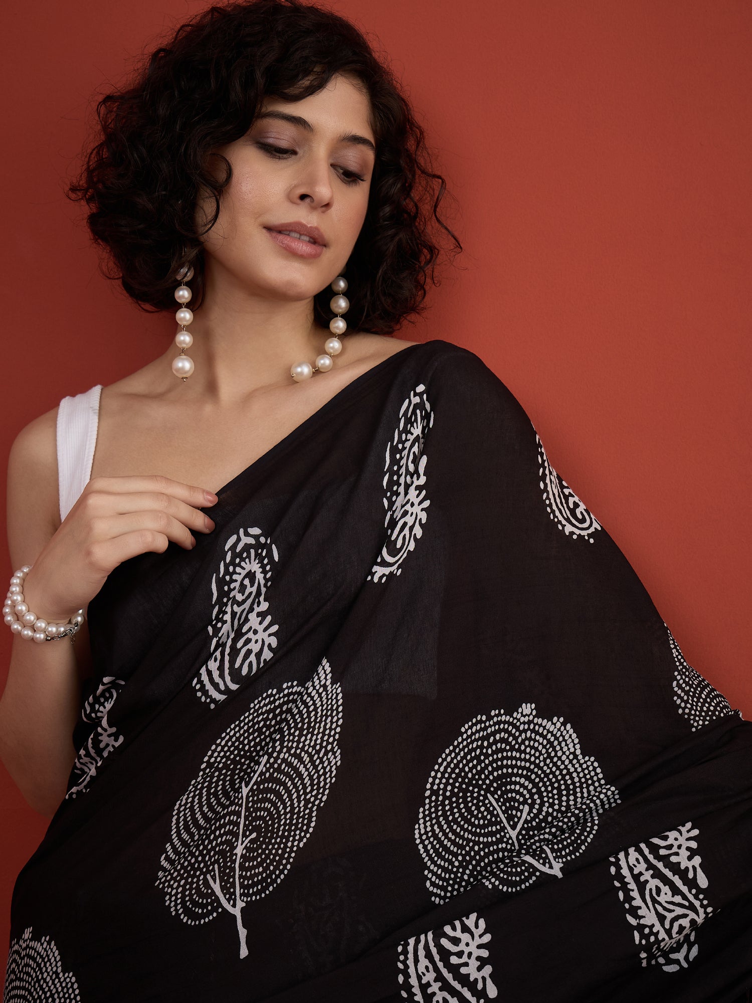 Black Base White Print Saree
