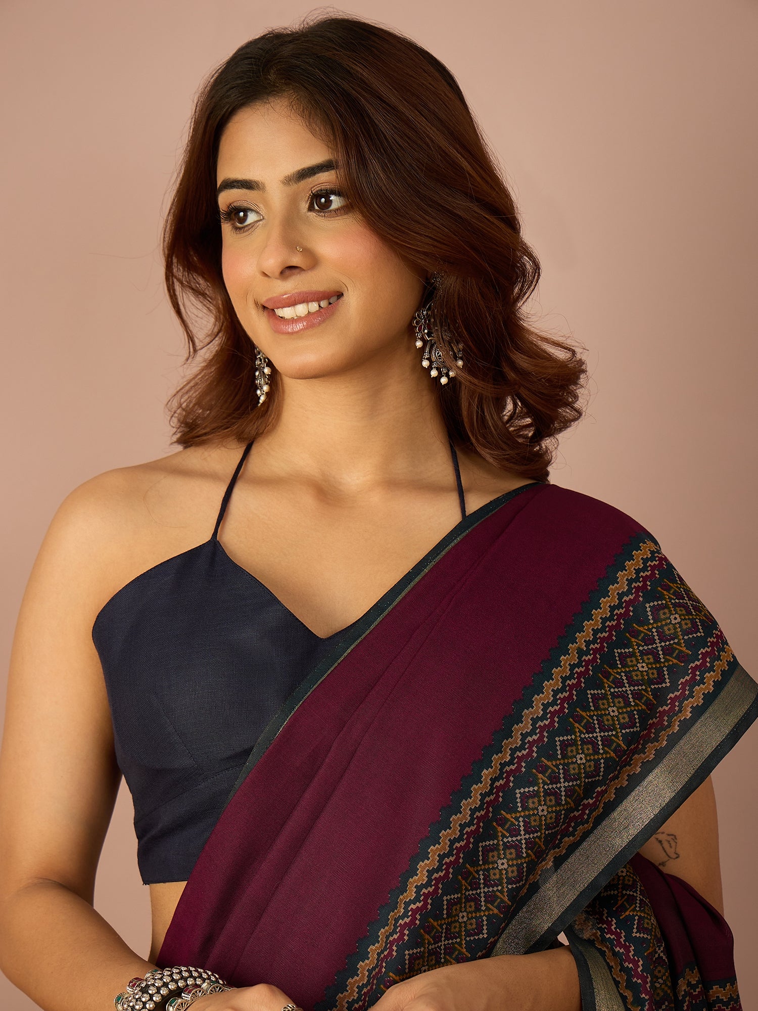 Wine Kullu Weave Border Saree