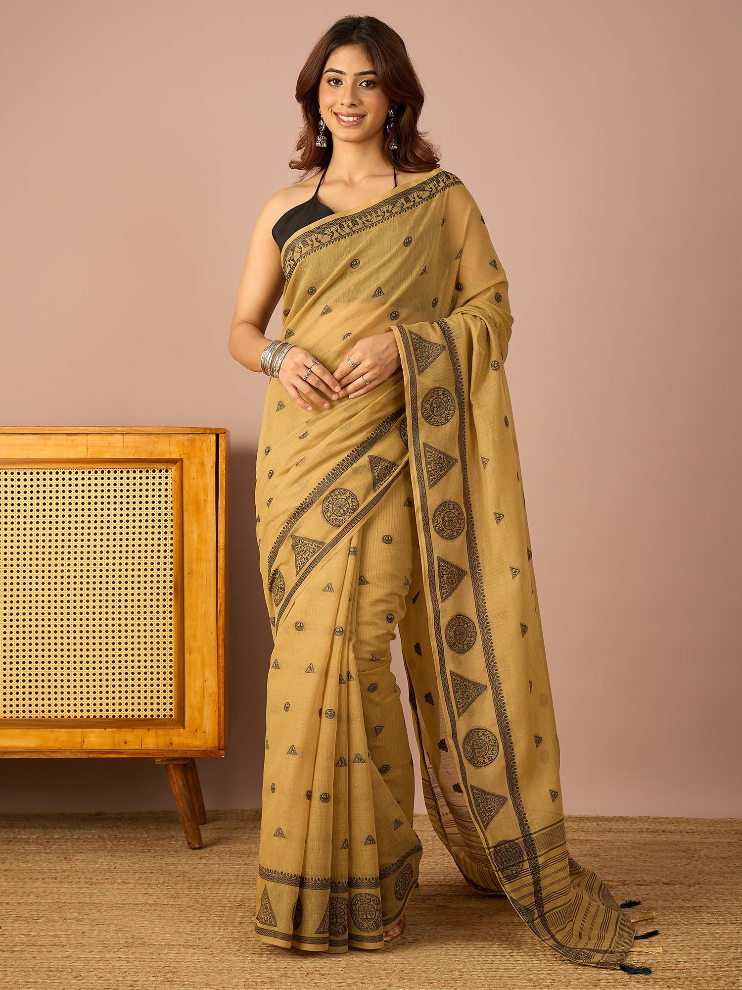 Beige Saura Art Cotton Sareee