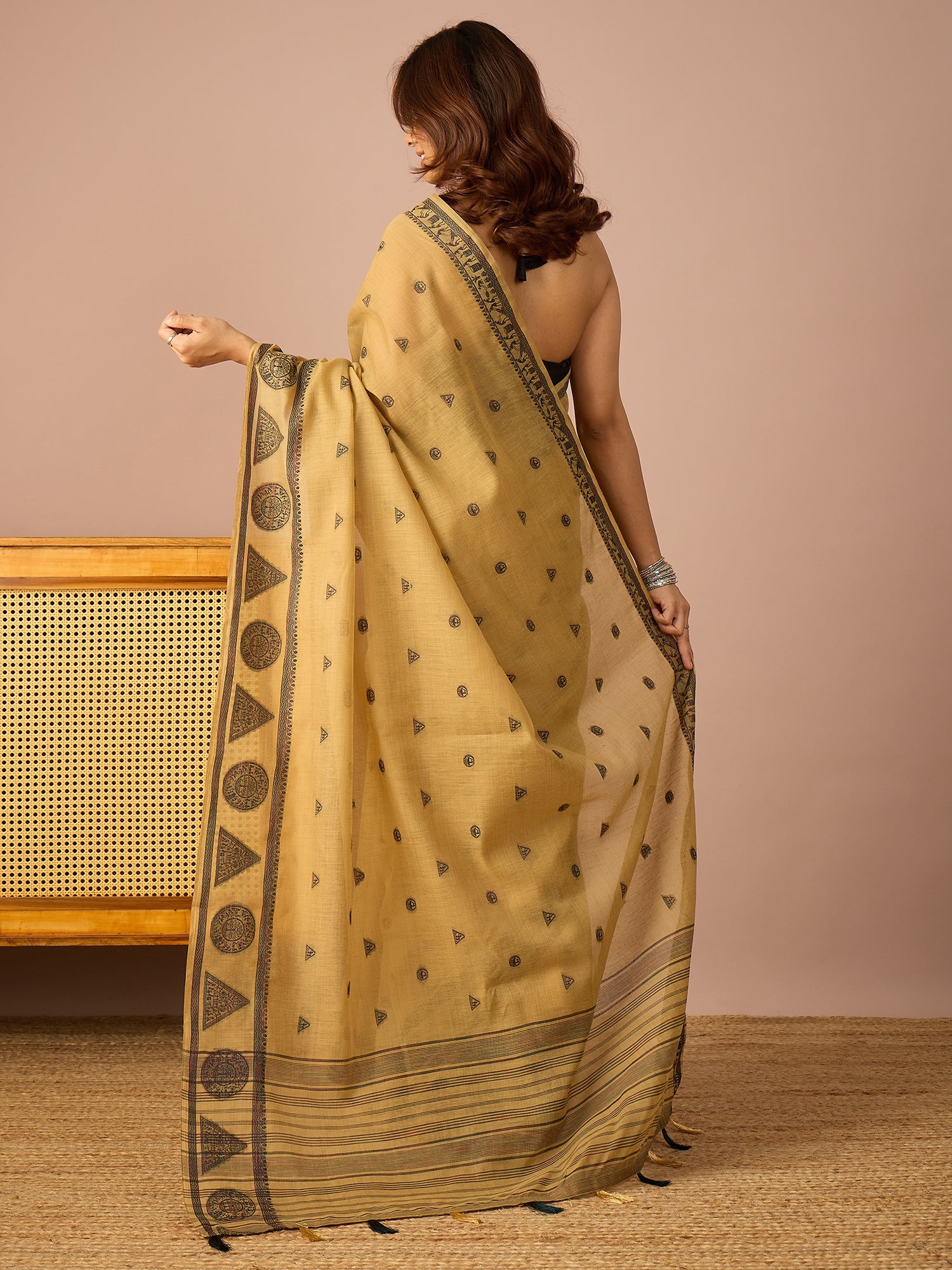 Beige Saura Art Cotton Sareee