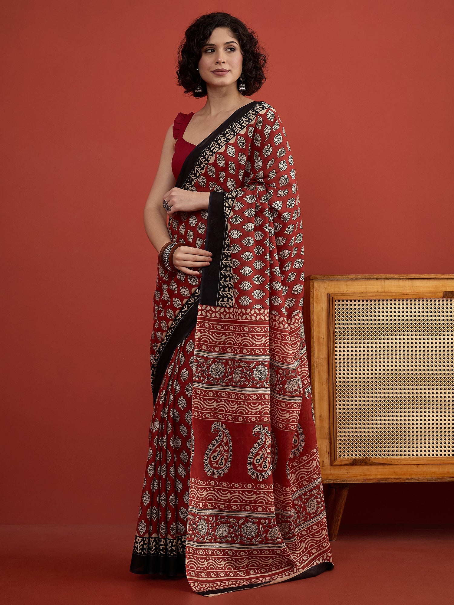 Red Saganeri Boota Print Saree