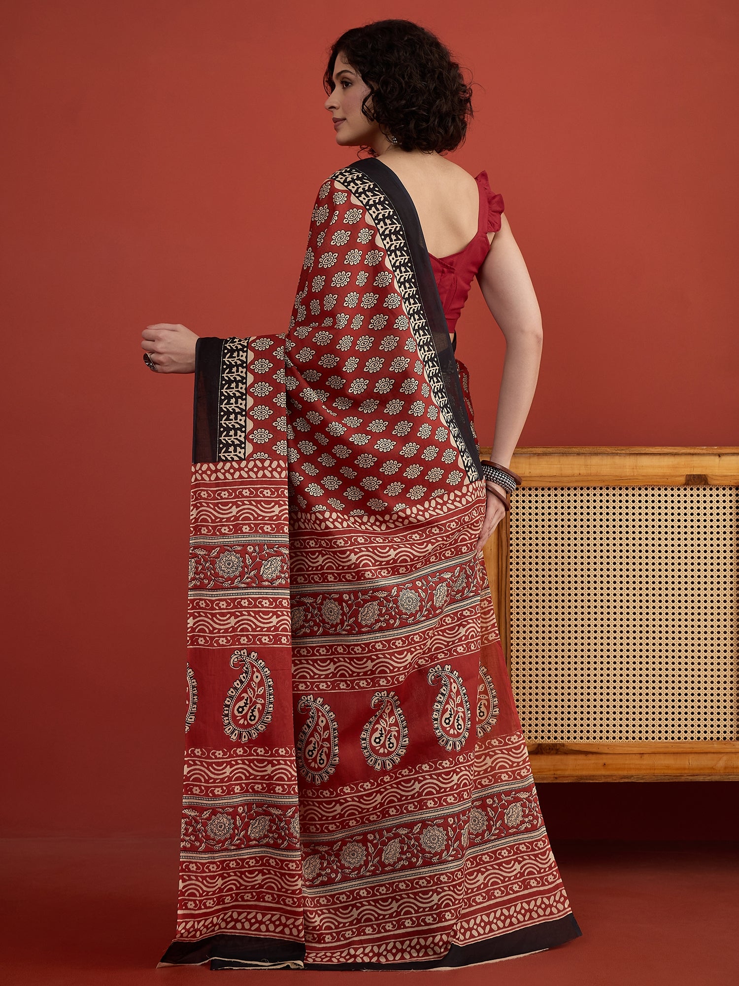 Red Saganeri Boota Print Saree