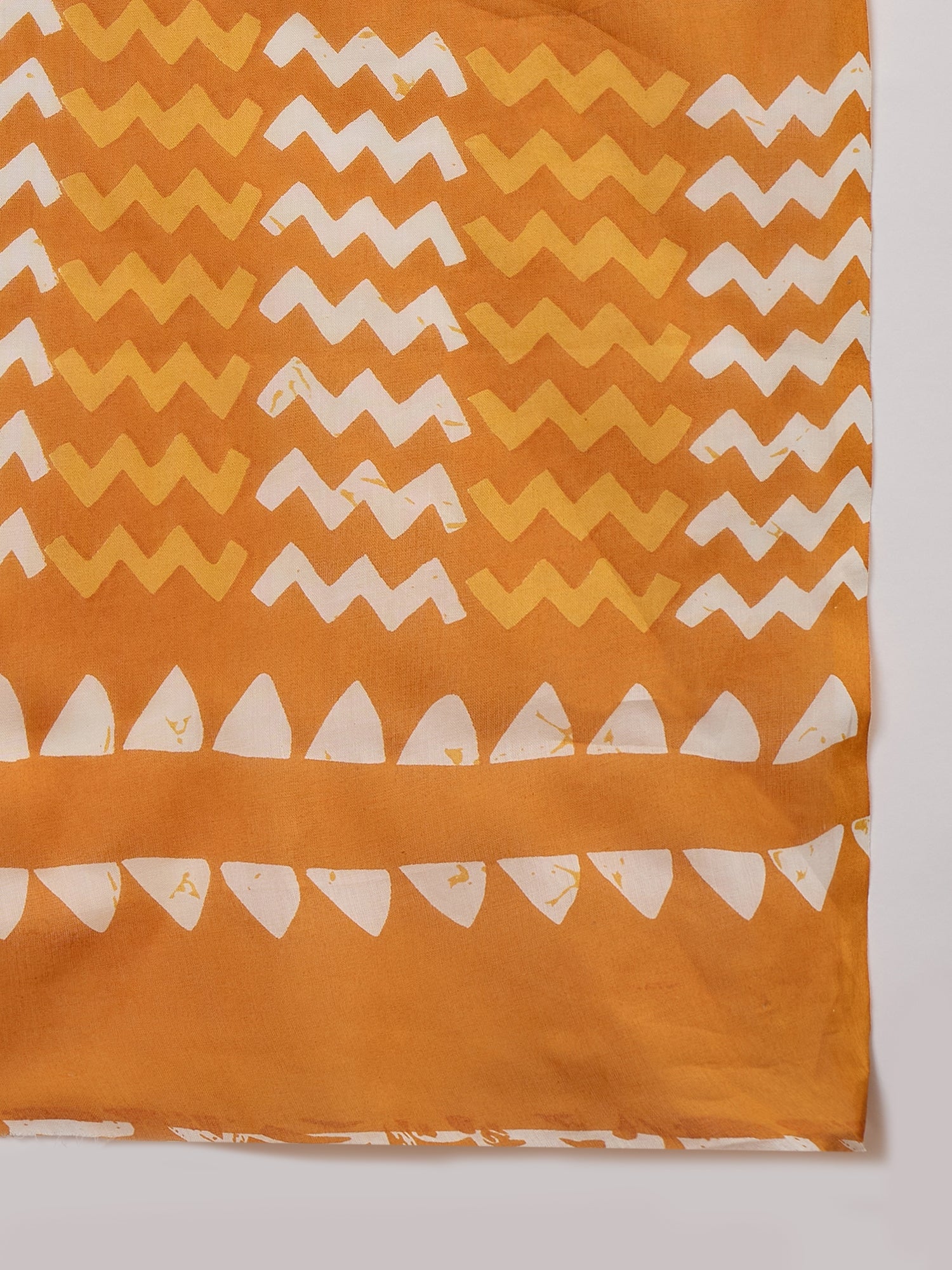 Mustard Tropical Orint Print Saree