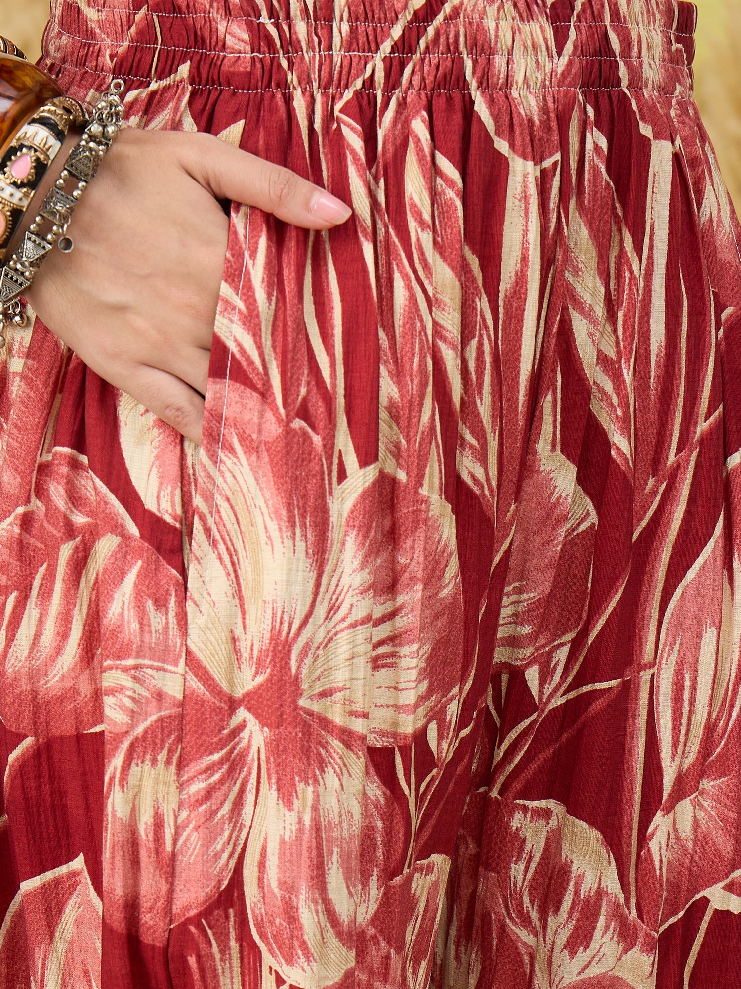 Barn Red Big Leaf Print Balloon Pant
