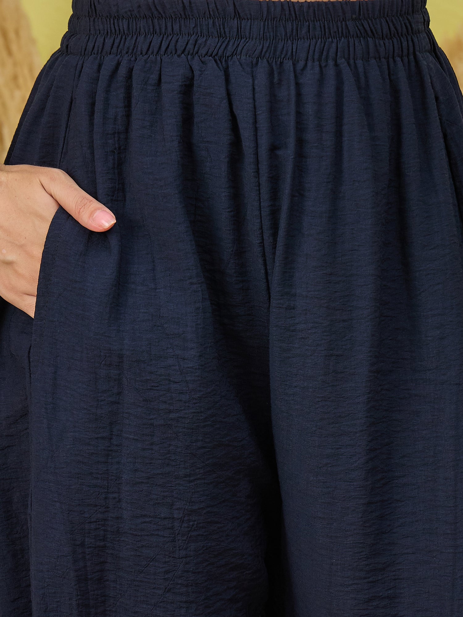 Navy Blue Solid balloon Pant