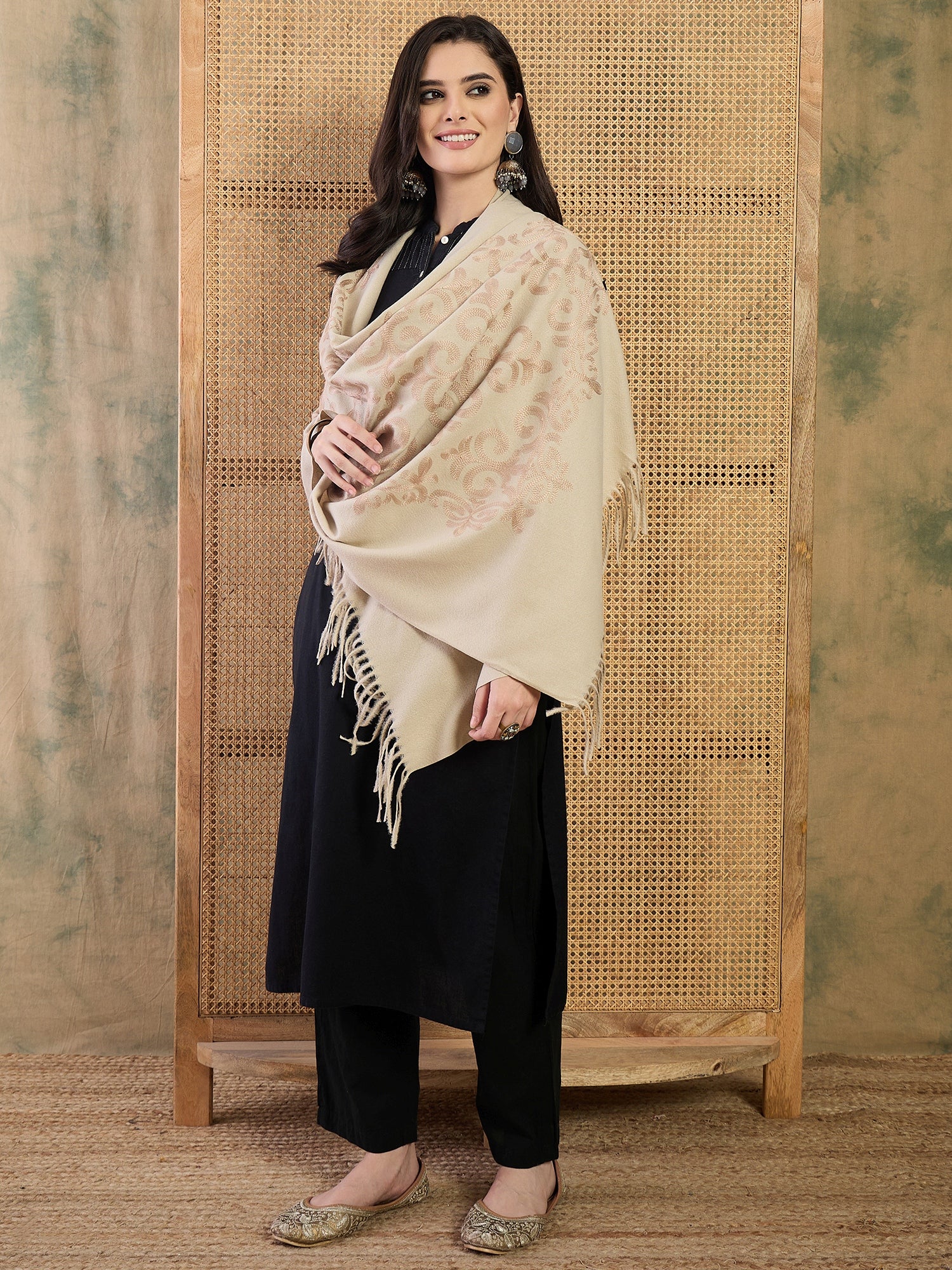 Offwhite Aari Work Shawl