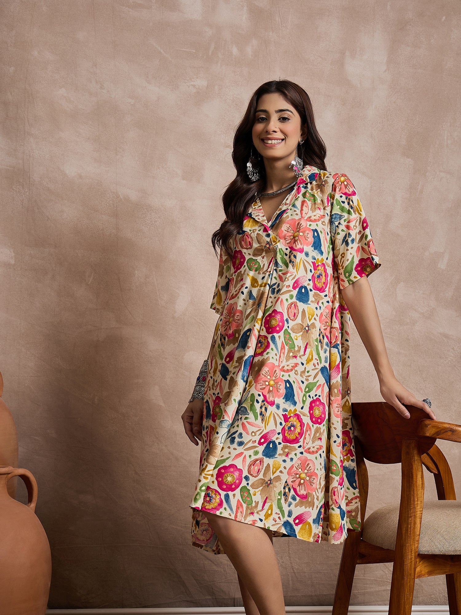 Cream Peach Motif Collar Dress