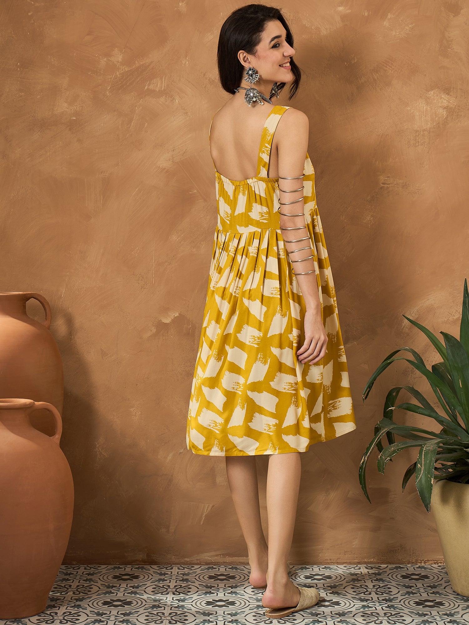 Honey Yellow Beige Sweetheart Dress