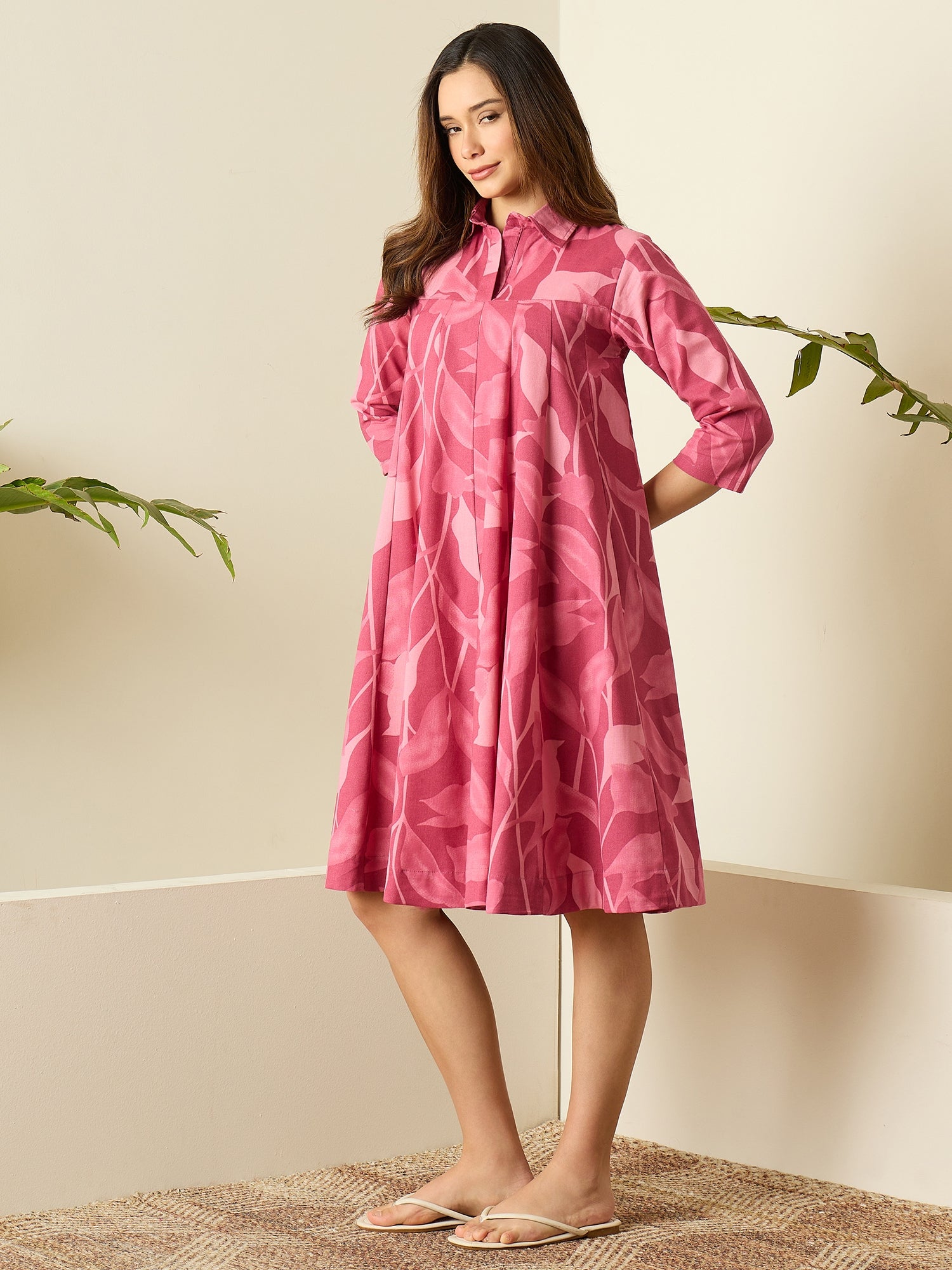 Dull Pink Leaf Print Flared Dress