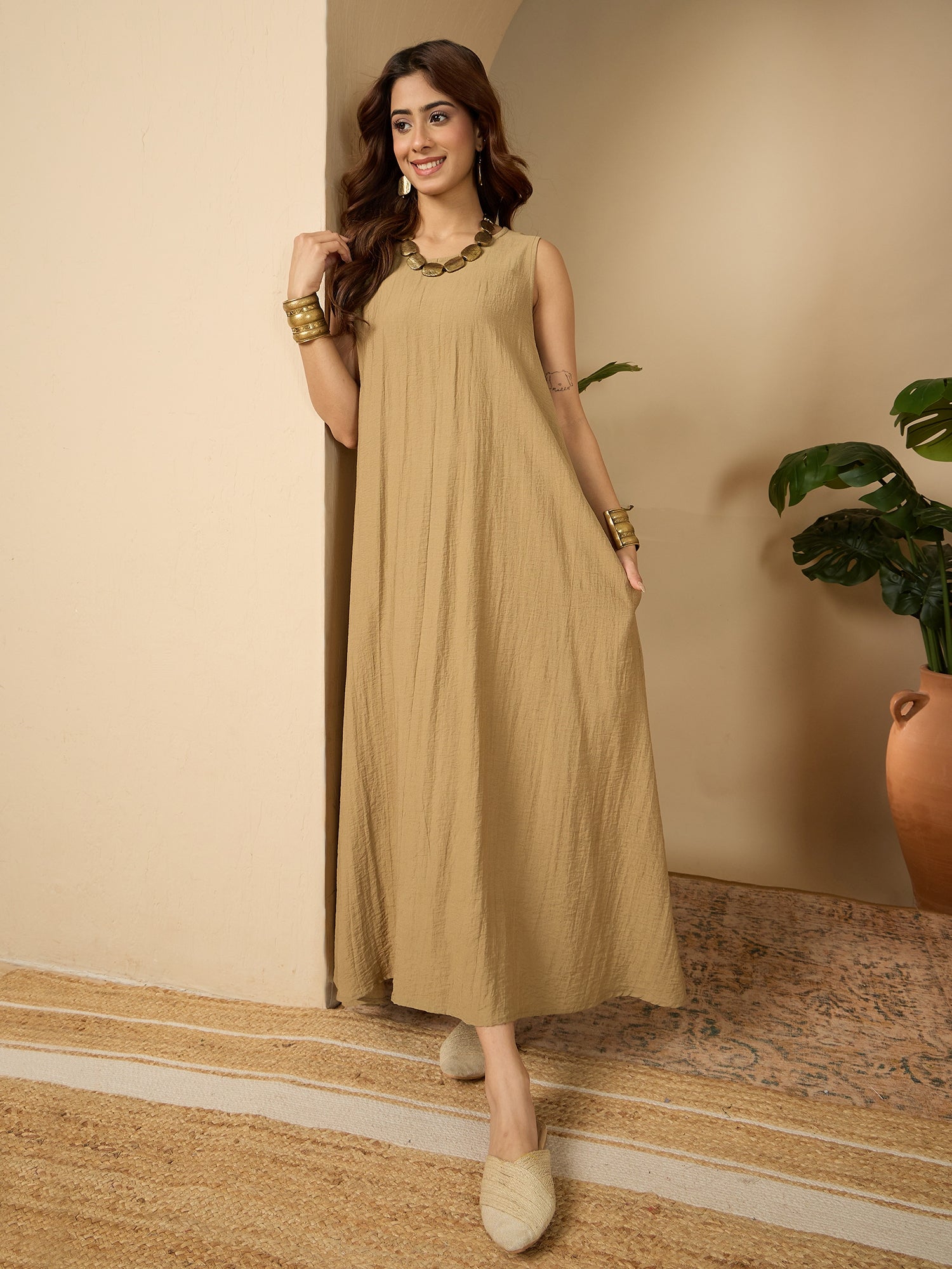 Khaki Round Neck Long Dress