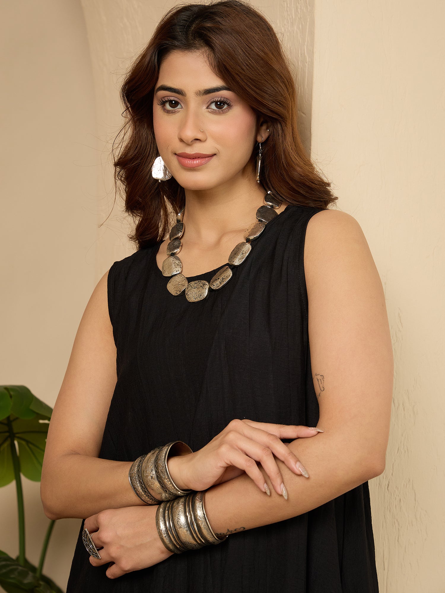 Black Round Neck Long Dress