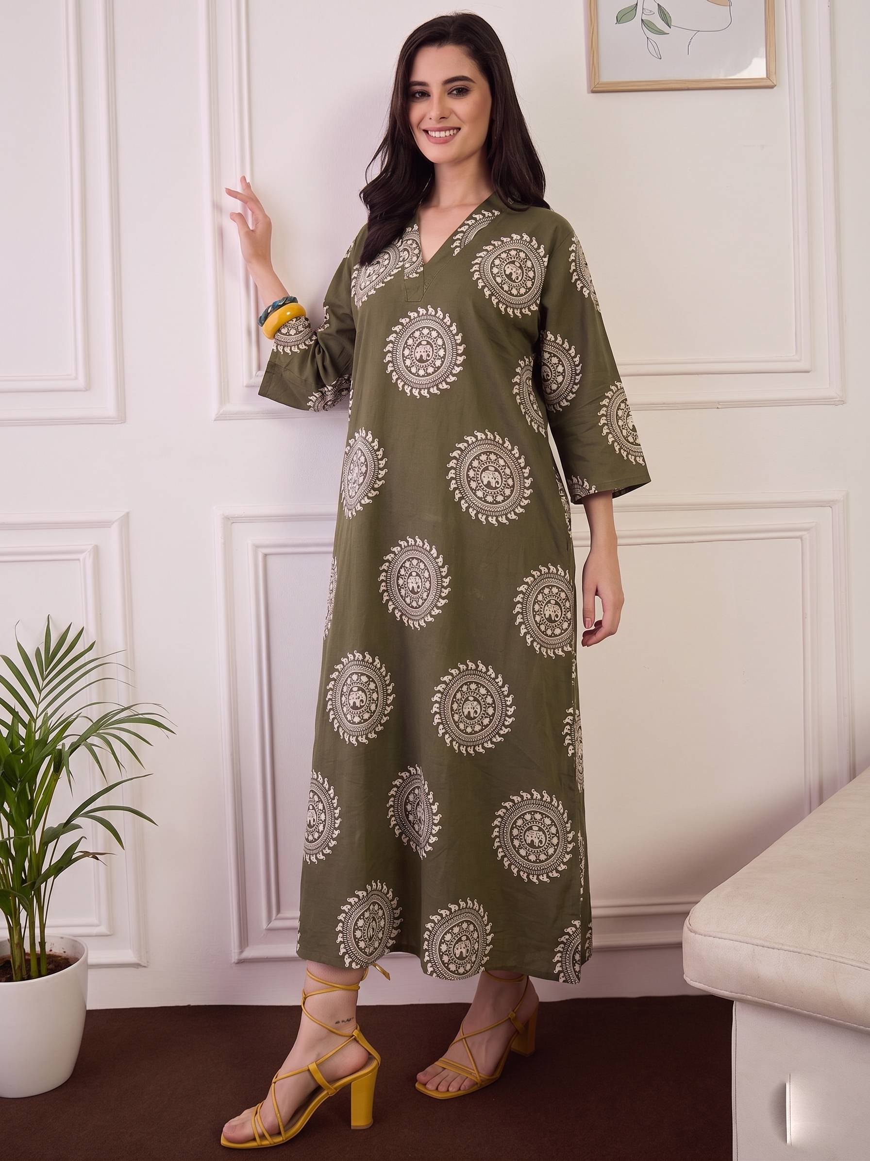 Green Mandala Print V Neck Long Dress