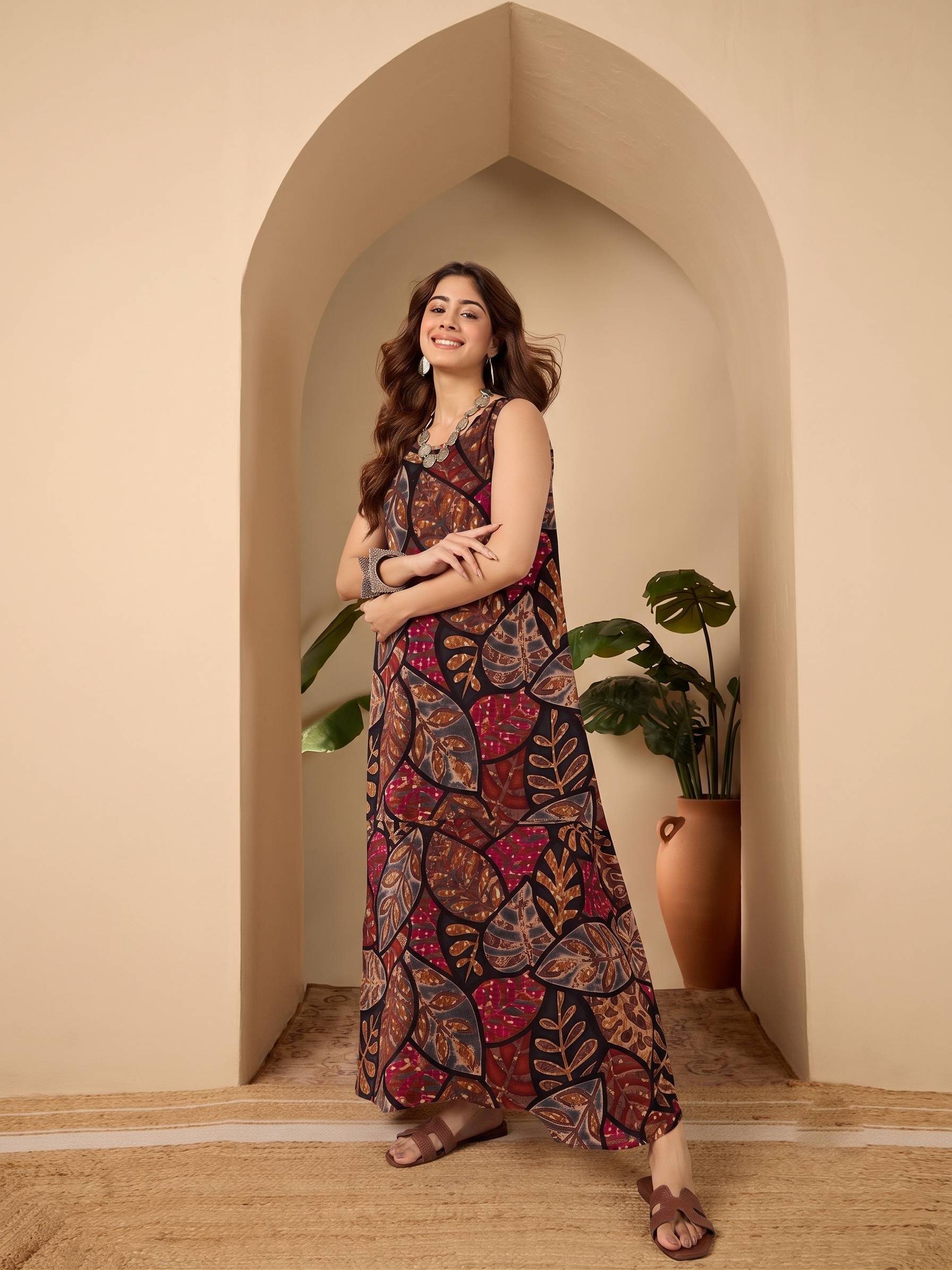 Black Grey Leaf Round Neck W/S Dress (To be dispatched in 7 -10 days)