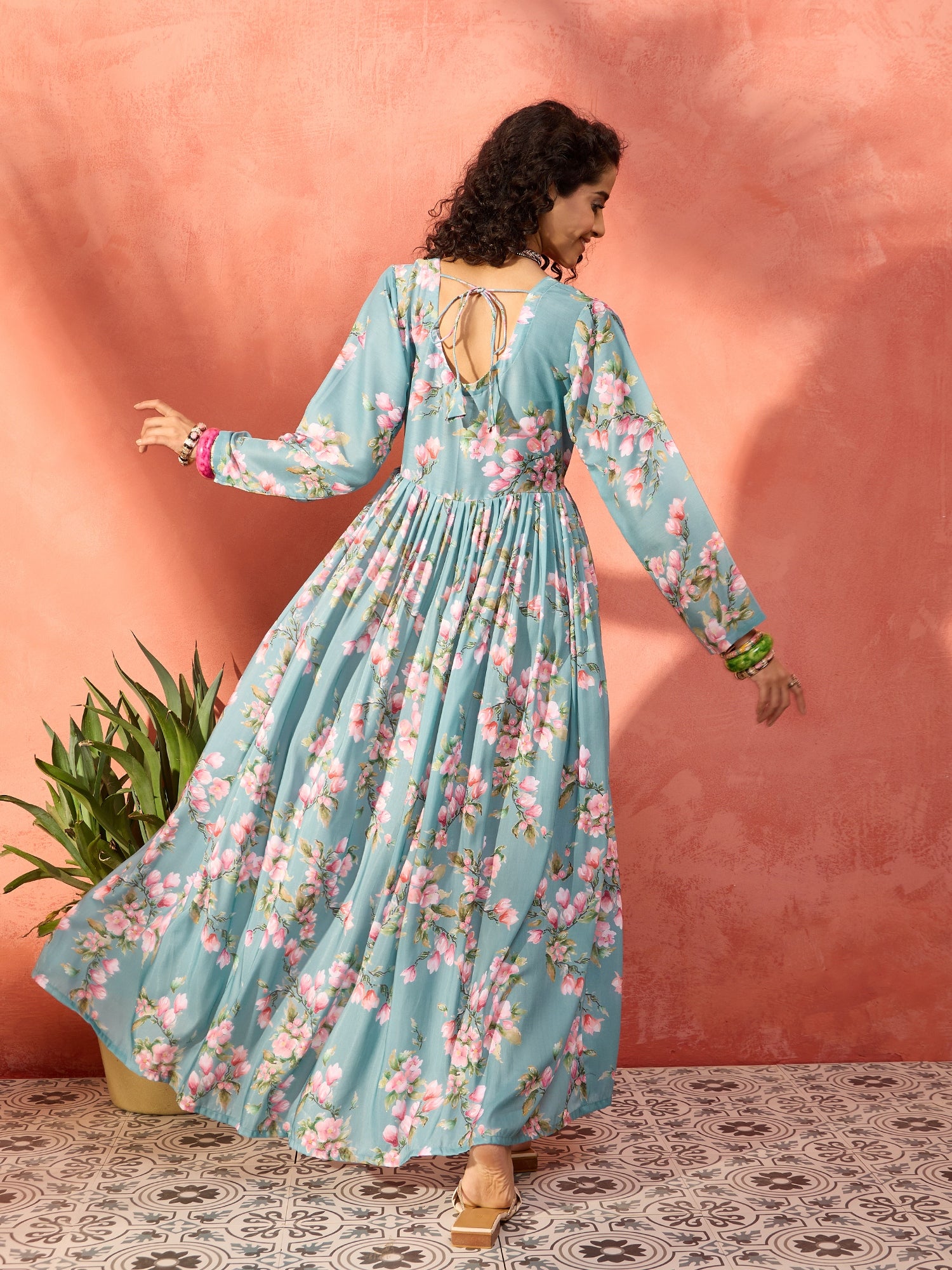 Ocean Green Tulip Floral Sweetheart Neck Dress