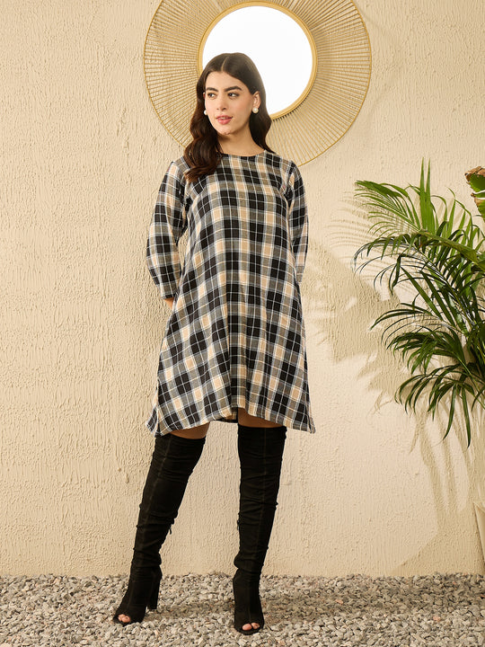 Black Beige Check R Neck Short Dress