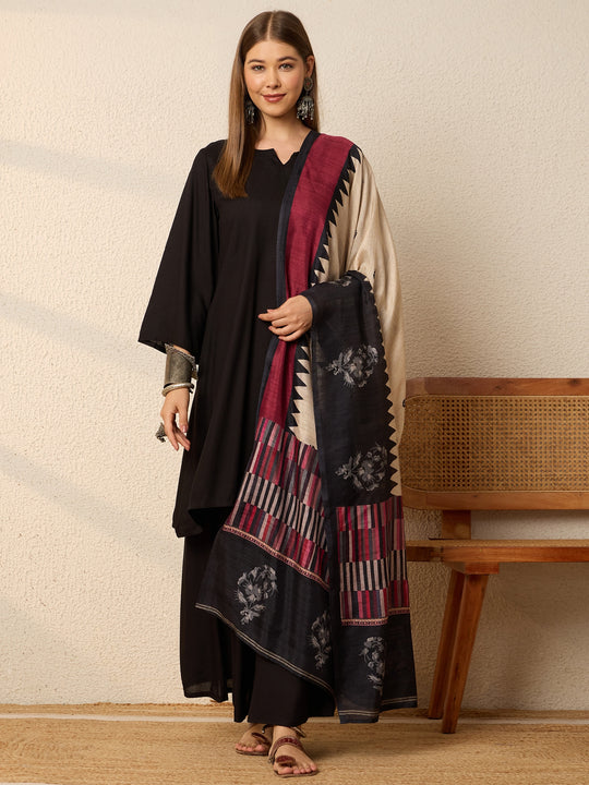 Black Kurta Set Crimson Chevron Dupatta