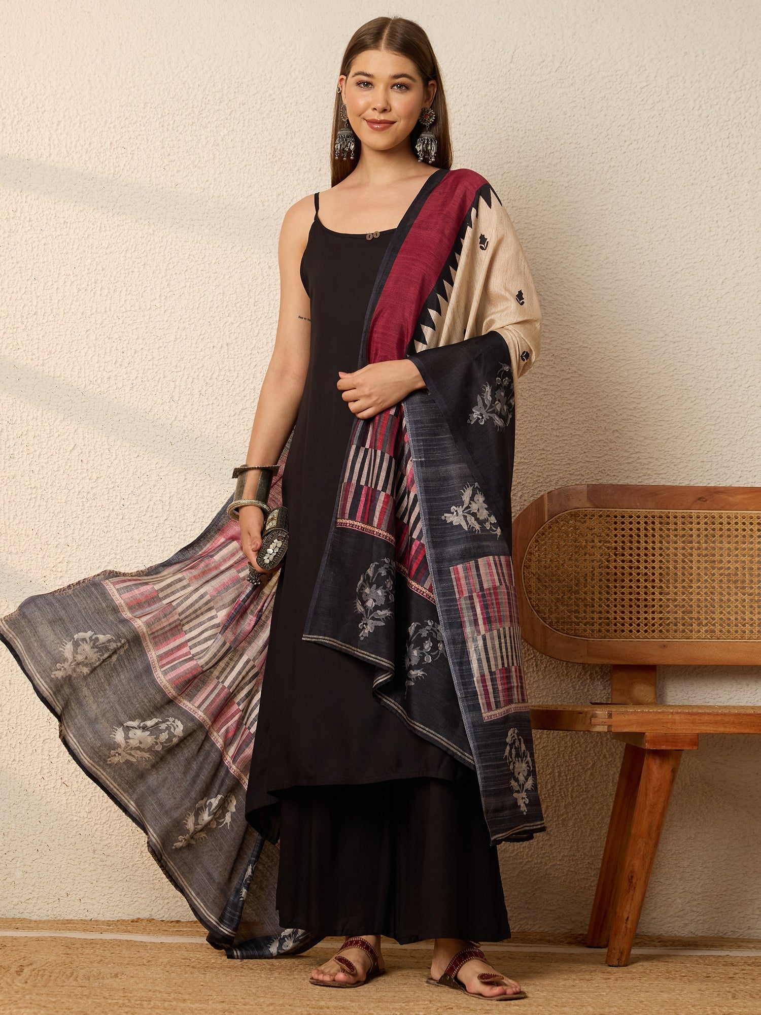 Black Kurta Set Crimson Chevron Dupatta