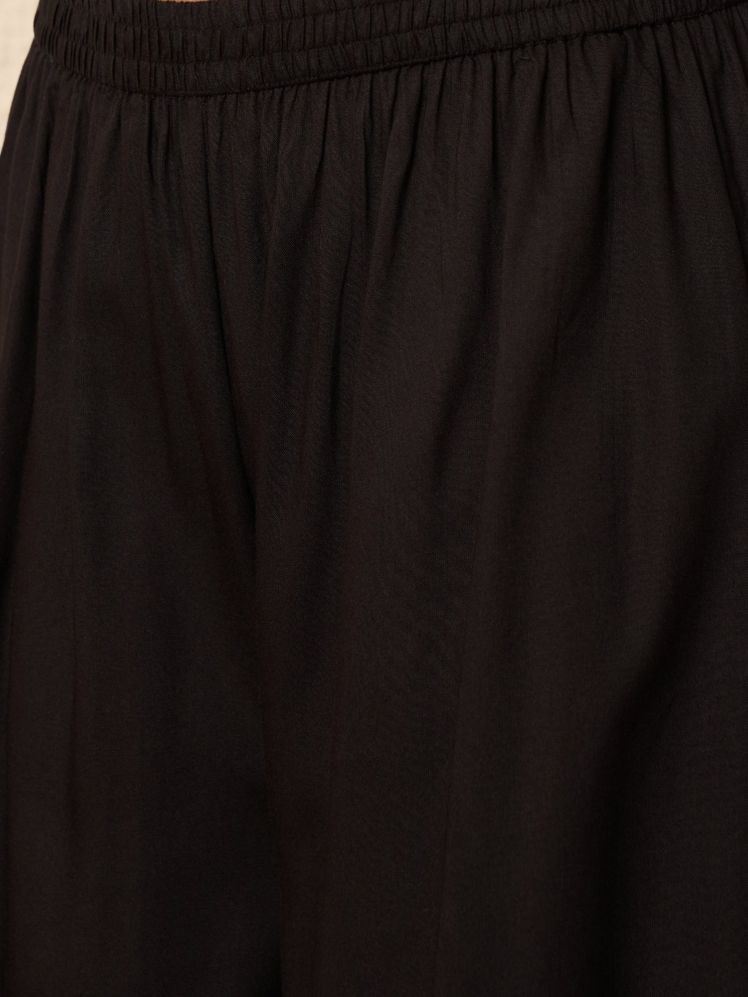 Black Kurta Set Crimson Chevron Dupatta