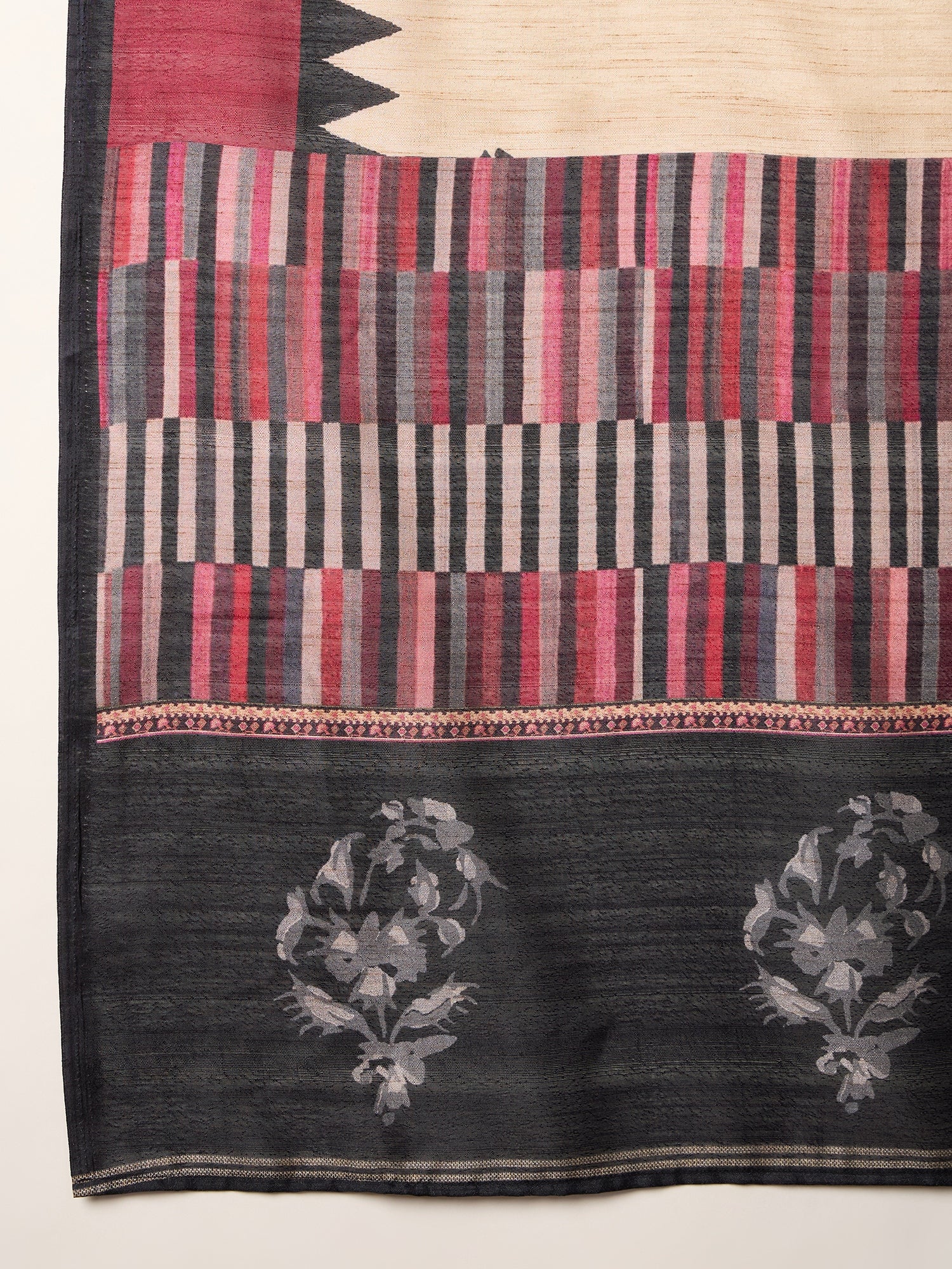 Black Kurta Set Crimson Chevron Dupatta